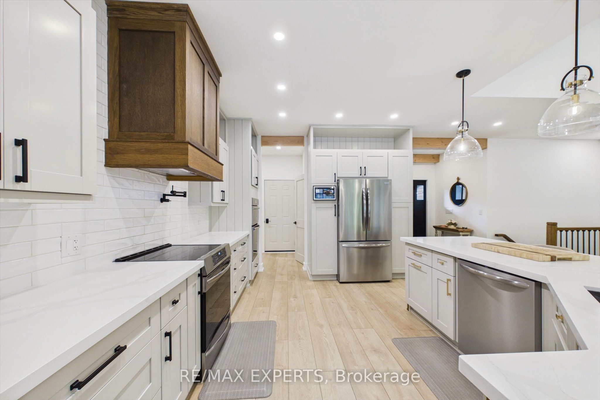 1072 Xavier Street Property Photo 10
