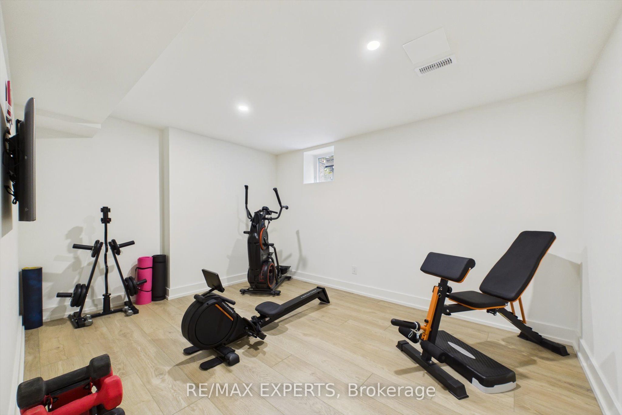 1072 Xavier Street Property Photo 28