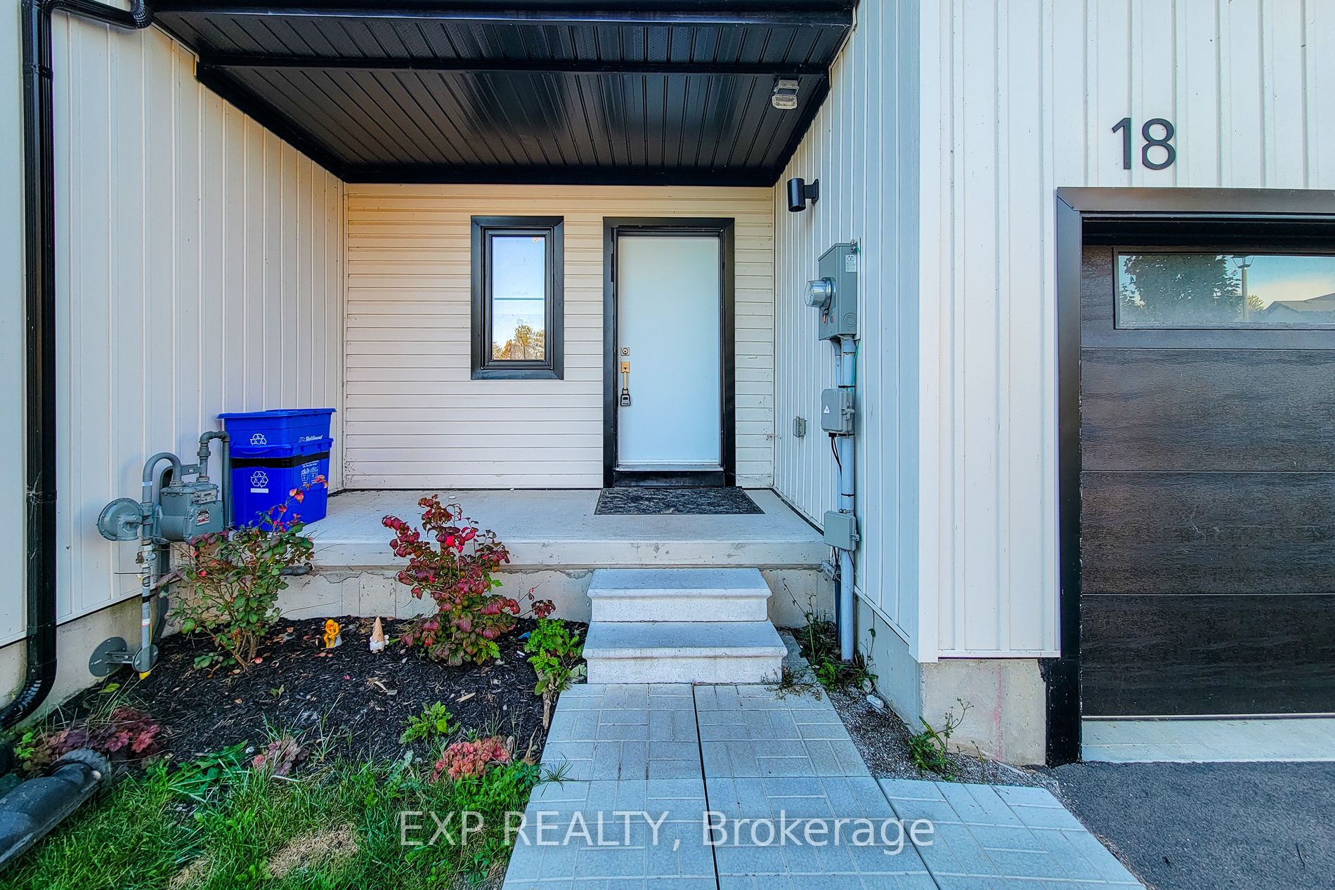 18 Trailside Drive Property Photo 3