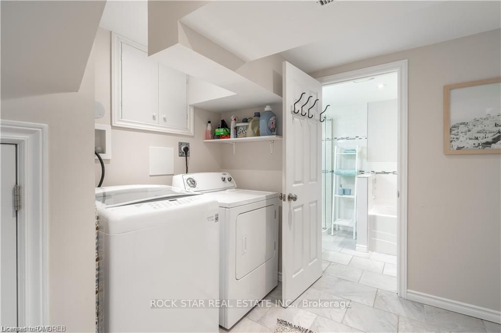 22 Fernwood Crescent Property Photo 22