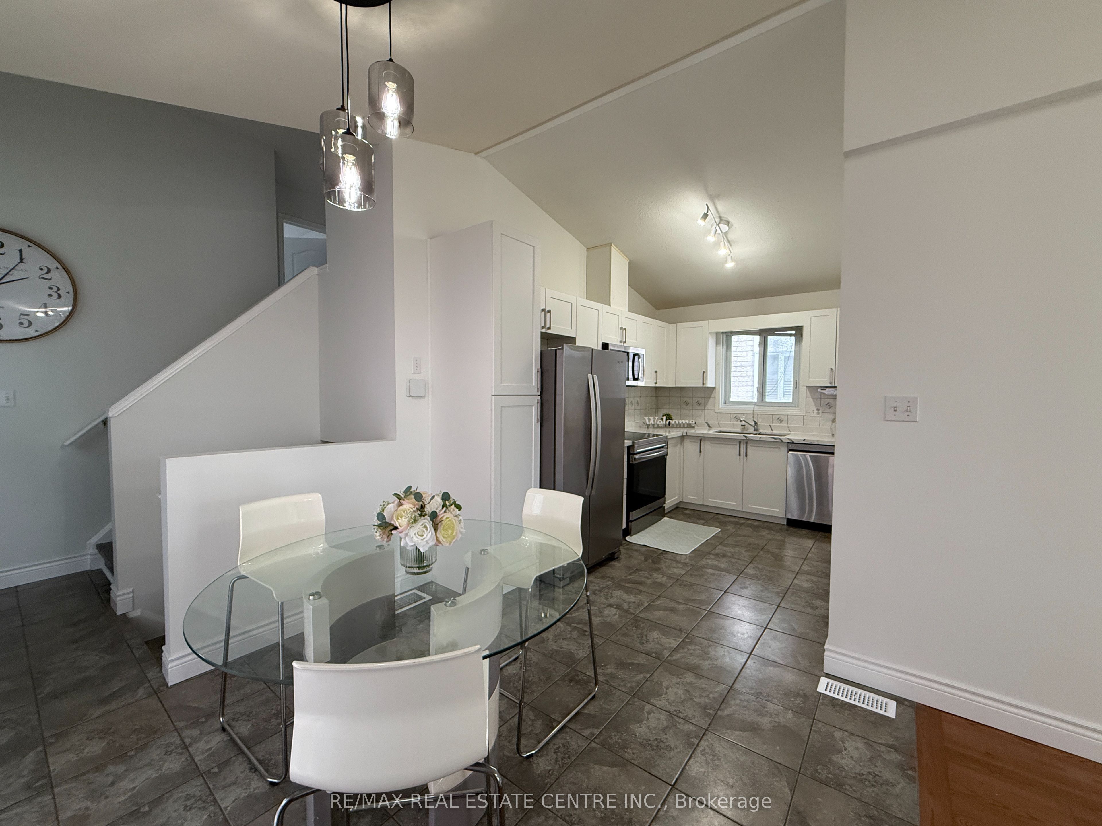 168 Copper Leaf Street Property Photo 6