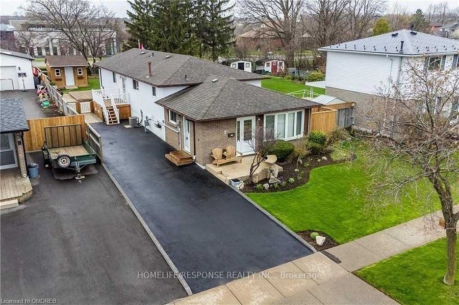 7 Belleau Street Upper Property Photo 2
