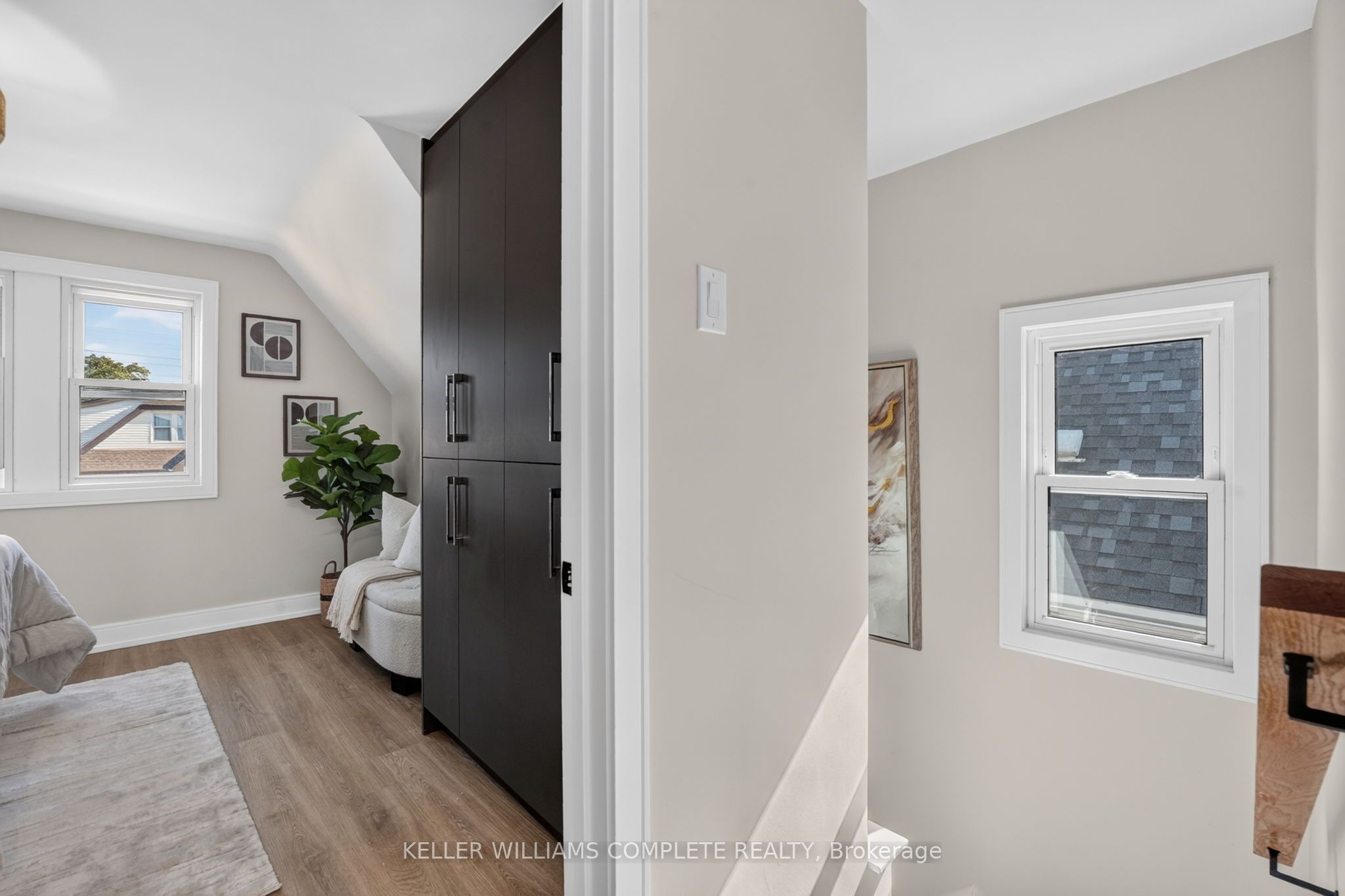 215 Paling Avenue Property Photo 26