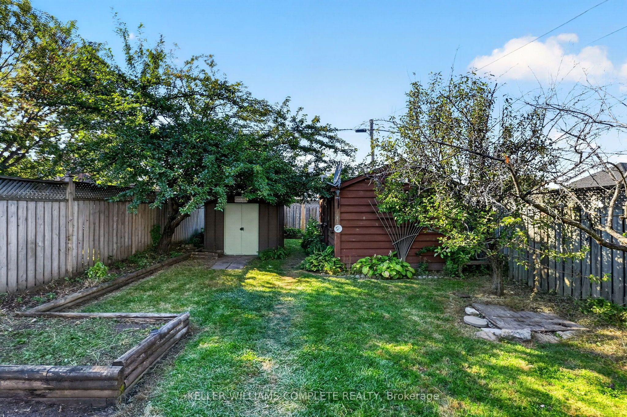 215 Paling Avenue Property Photo 47