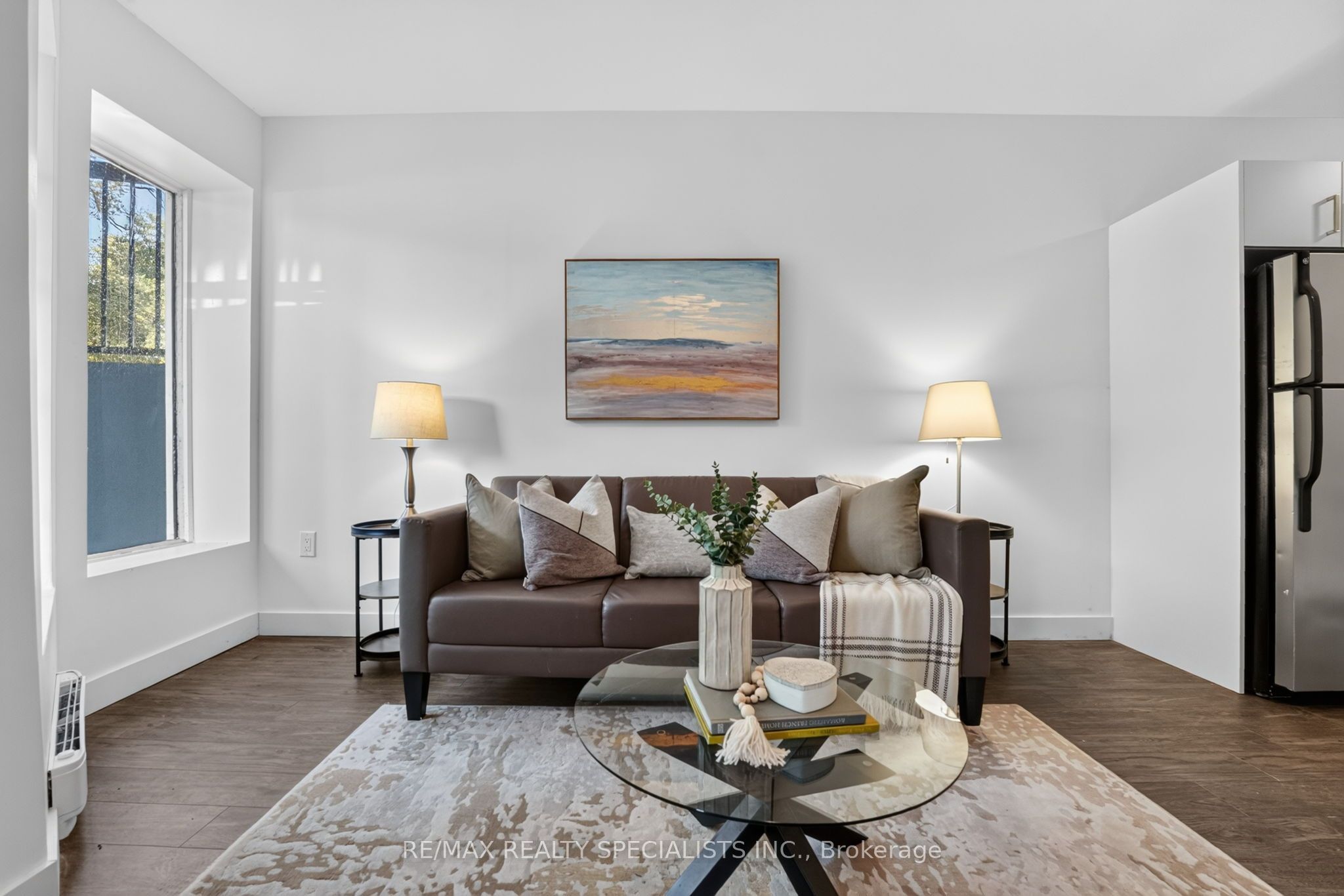 44 QUEENSTON Street 1A Property Photo 1