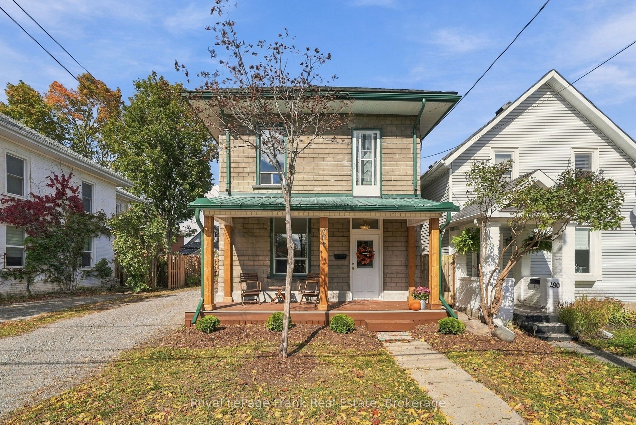 492 Hopkins Avenue Property Photo 2