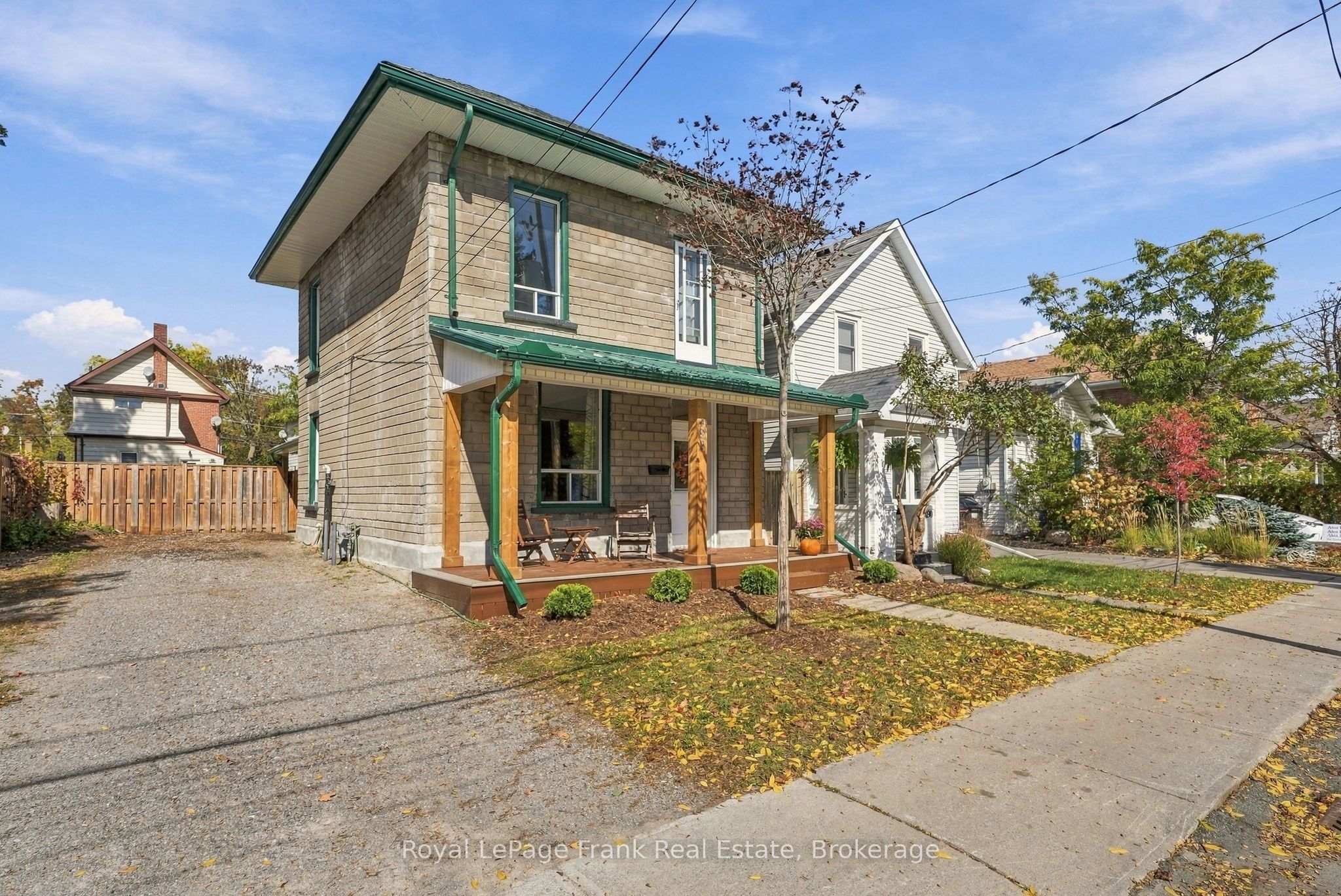 492 Hopkins Avenue Property Photo 4
