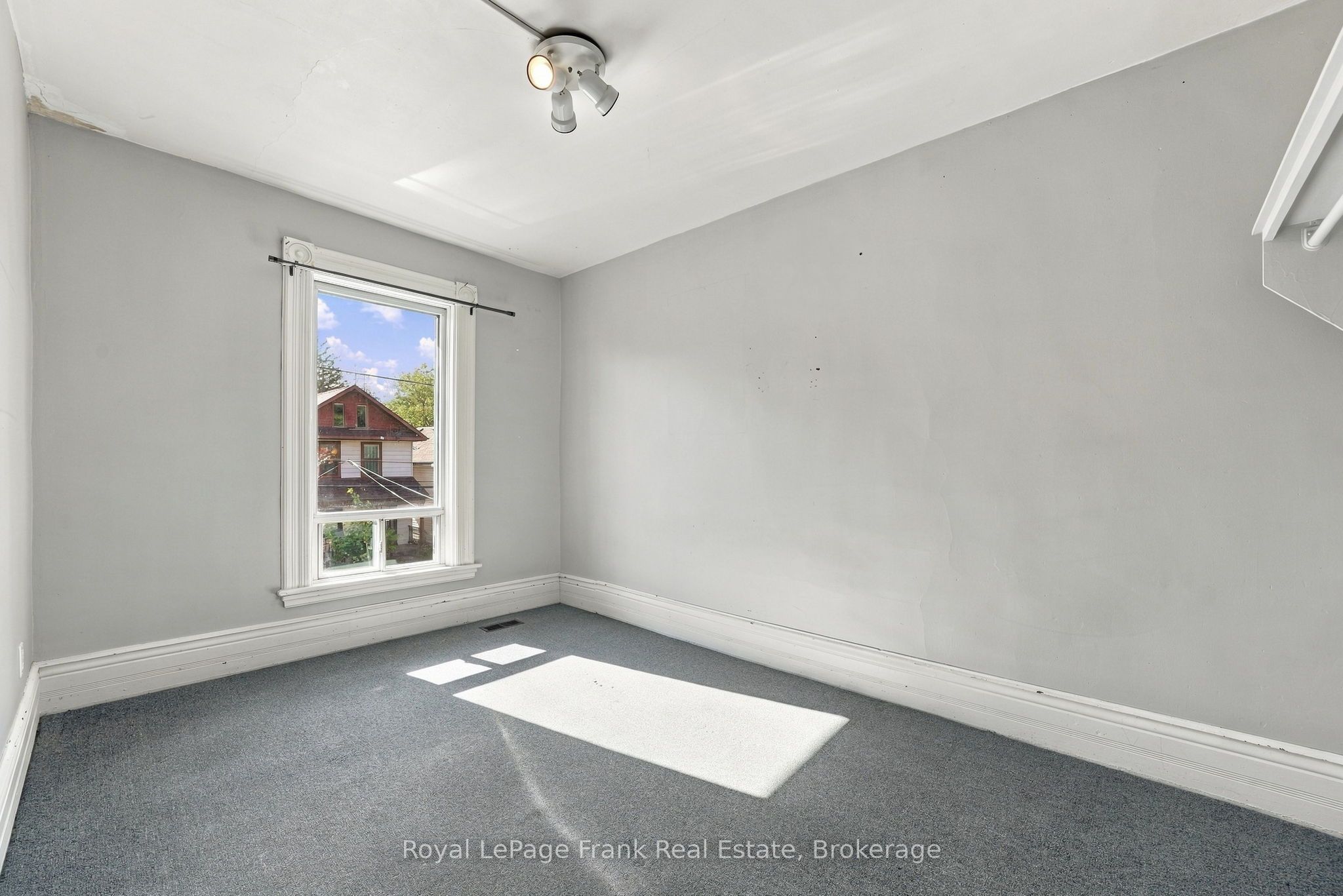 492 Hopkins Avenue Property Photo 36