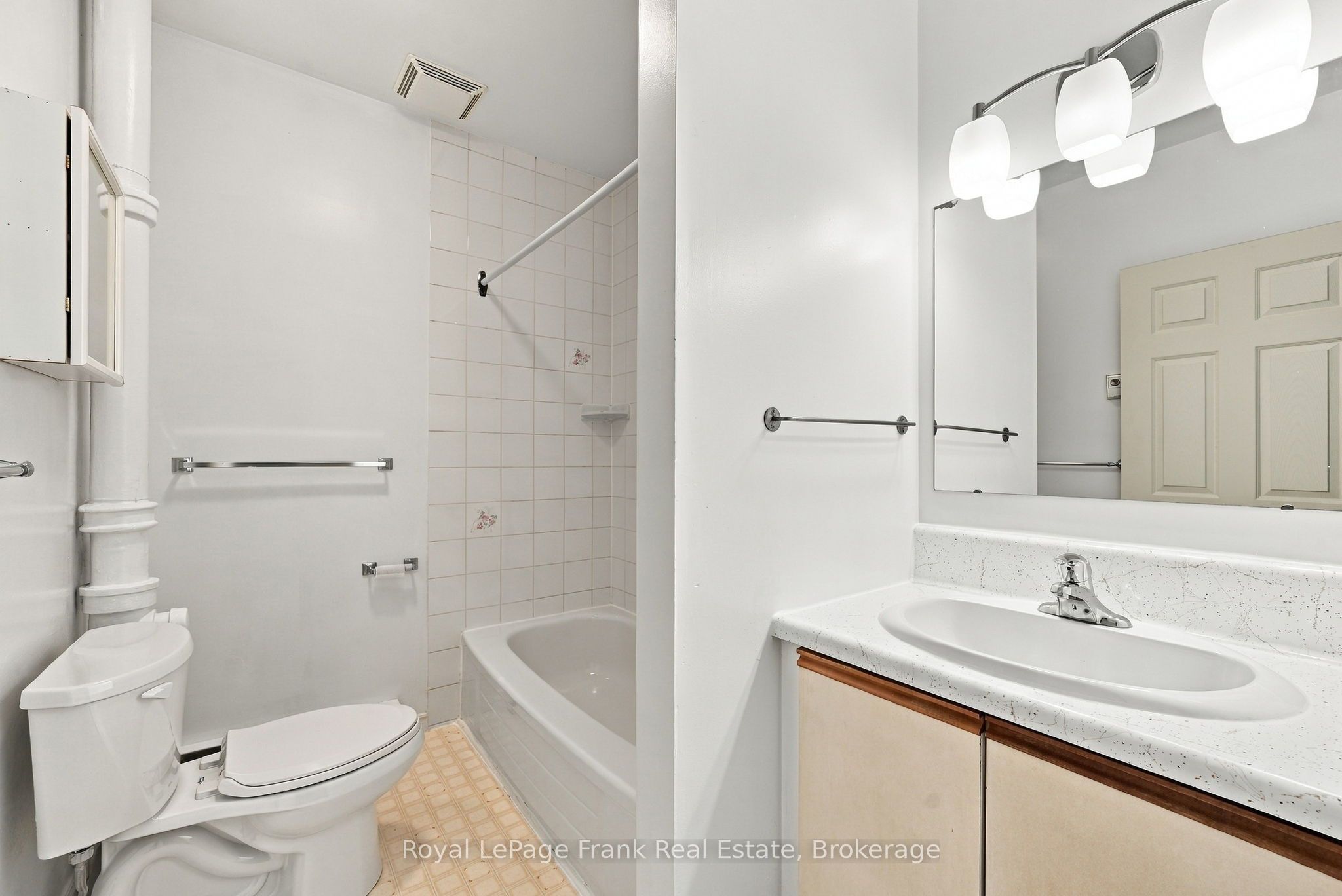 492 Hopkins Avenue Property Photo 38