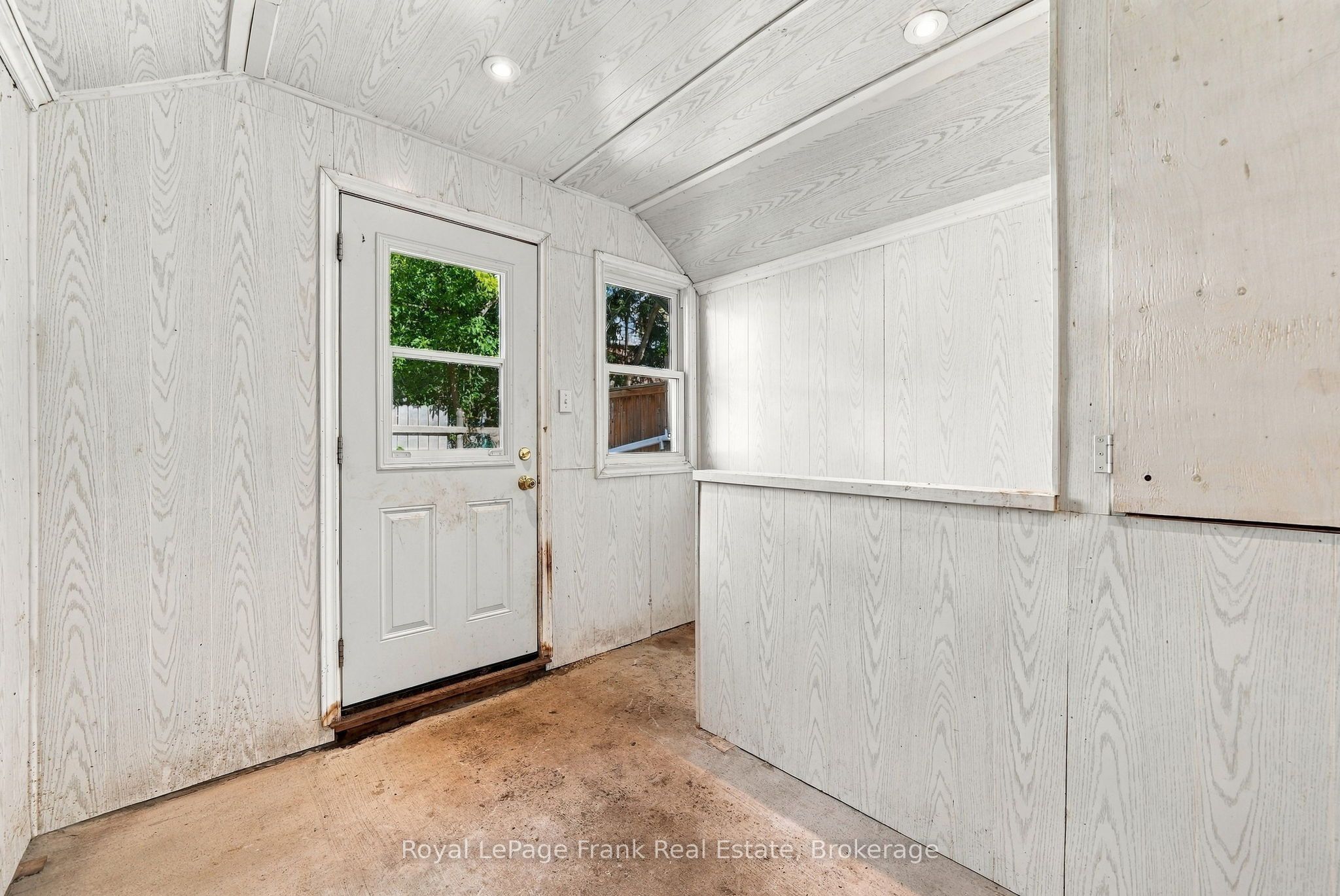 492 Hopkins Avenue Property Photo 39