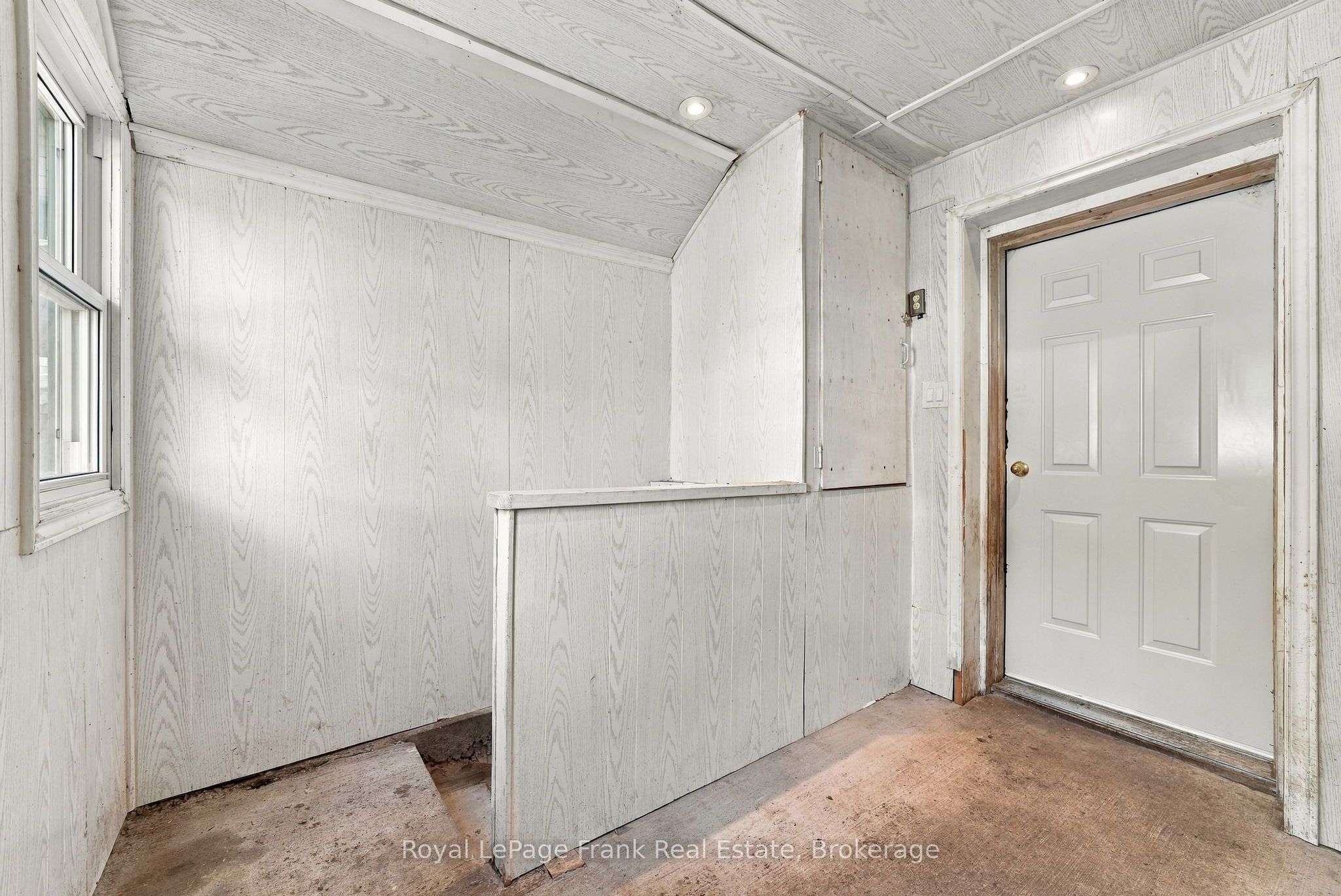 492 Hopkins Avenue Property Photo 40