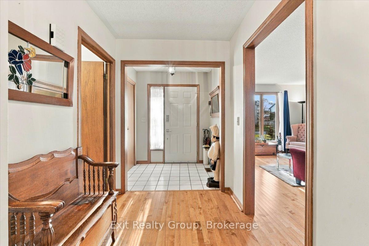 27 Dungannon Drive Property Photo 4