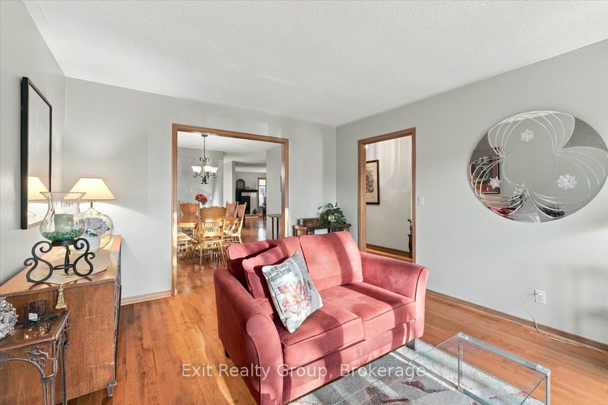 27 Dungannon Drive Property Photo 10