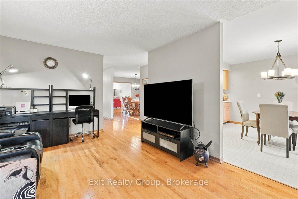 27 Dungannon Drive Property Photo 12