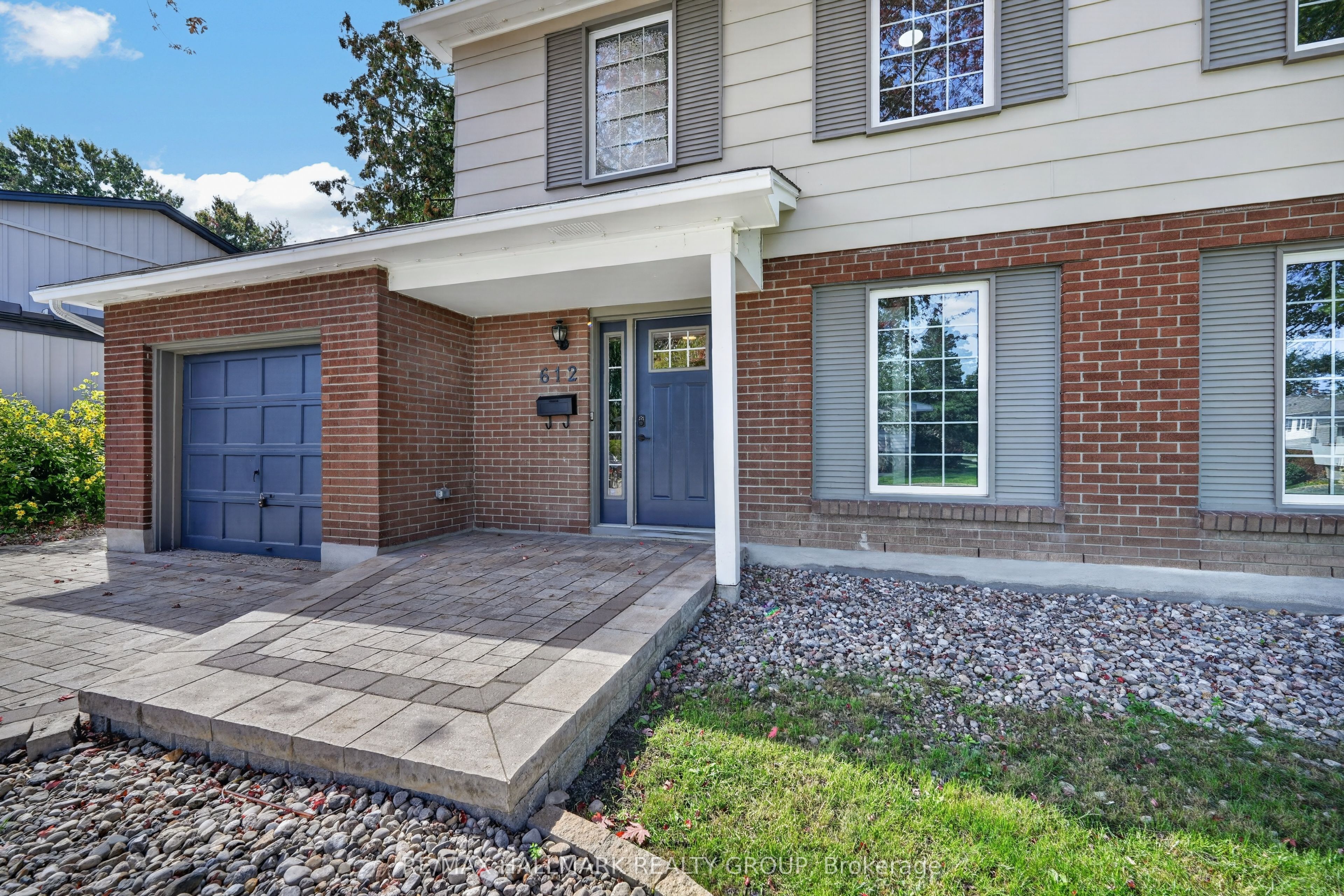 612 Clancy Street Property Photo 4