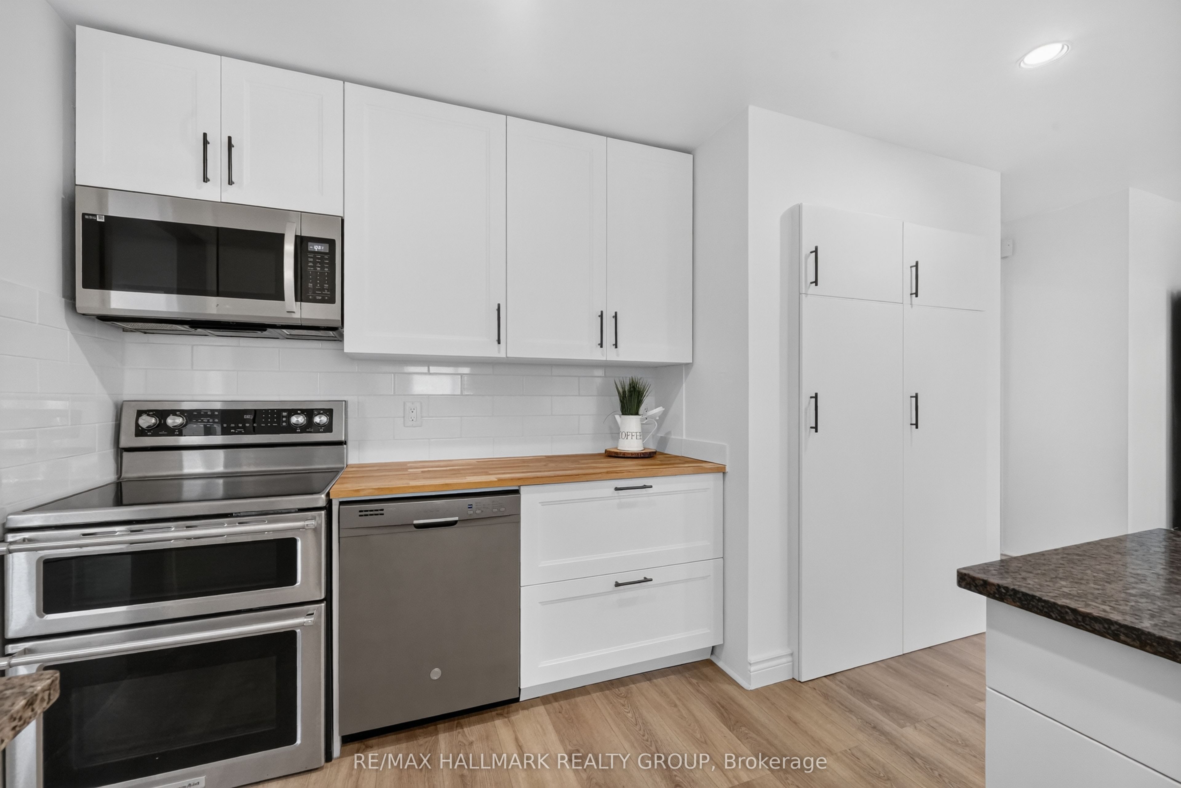 612 Clancy Street Property Photo 11
