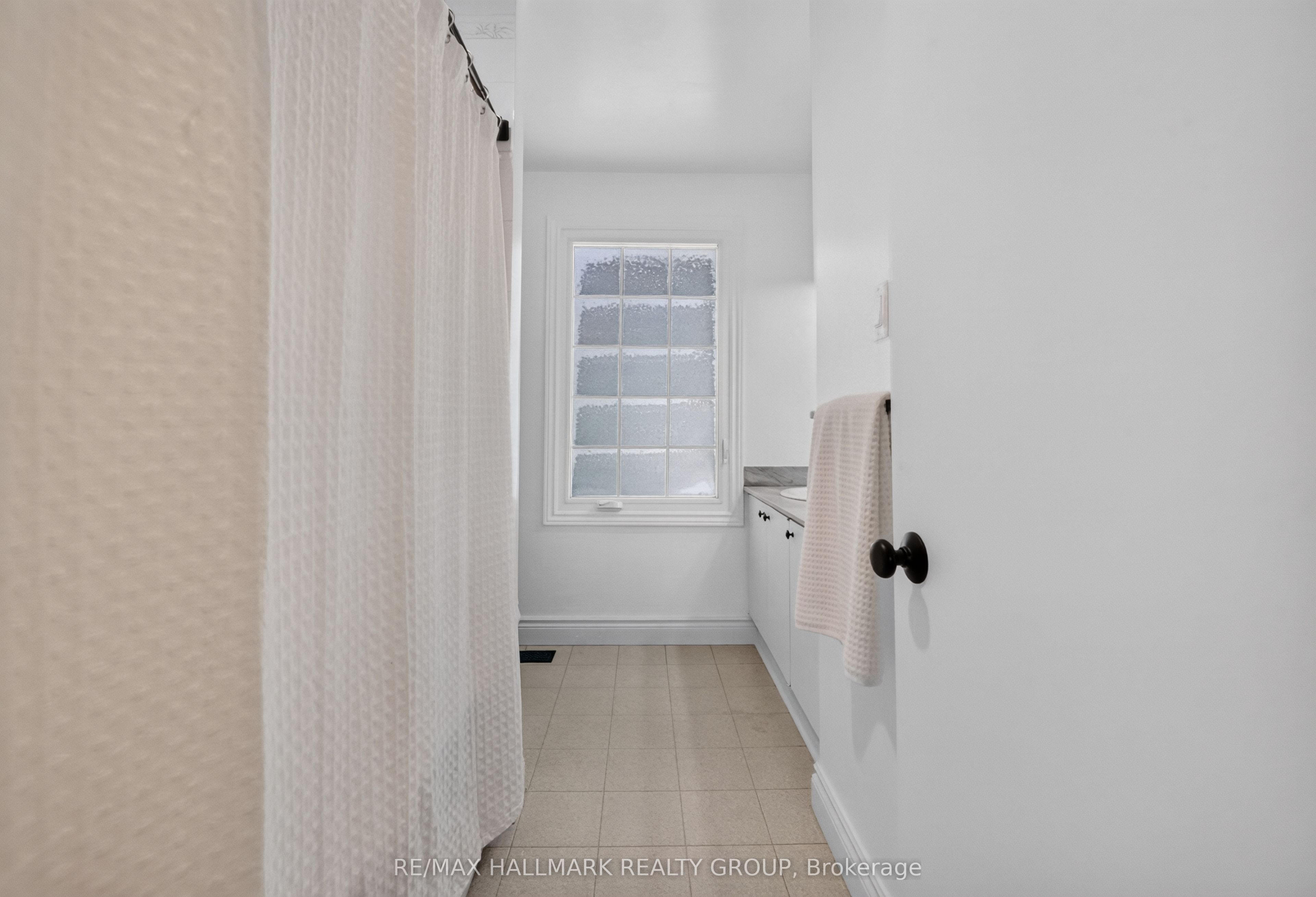 612 Clancy Street Property Photo 32