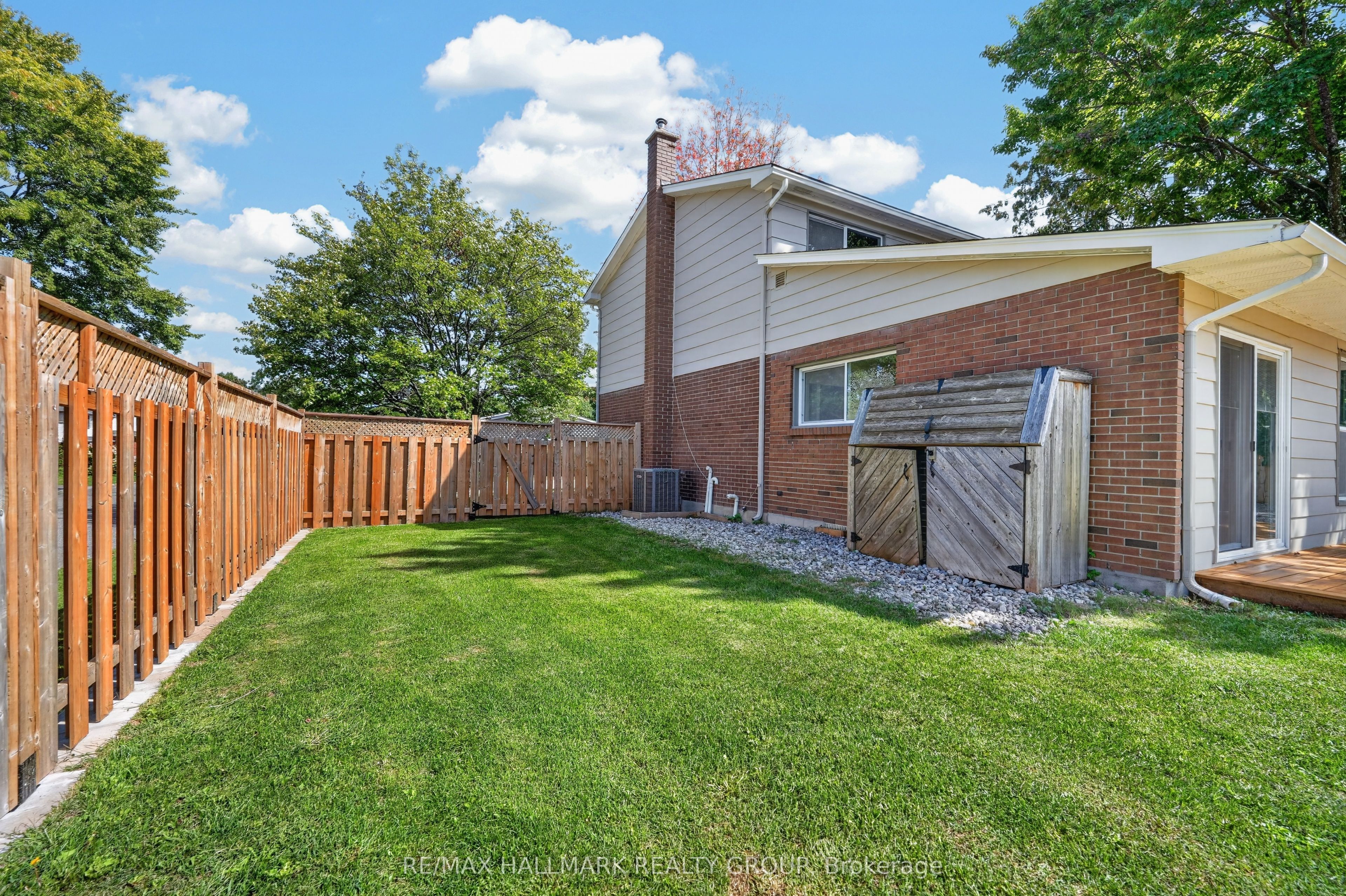612 Clancy Street Property Photo 42