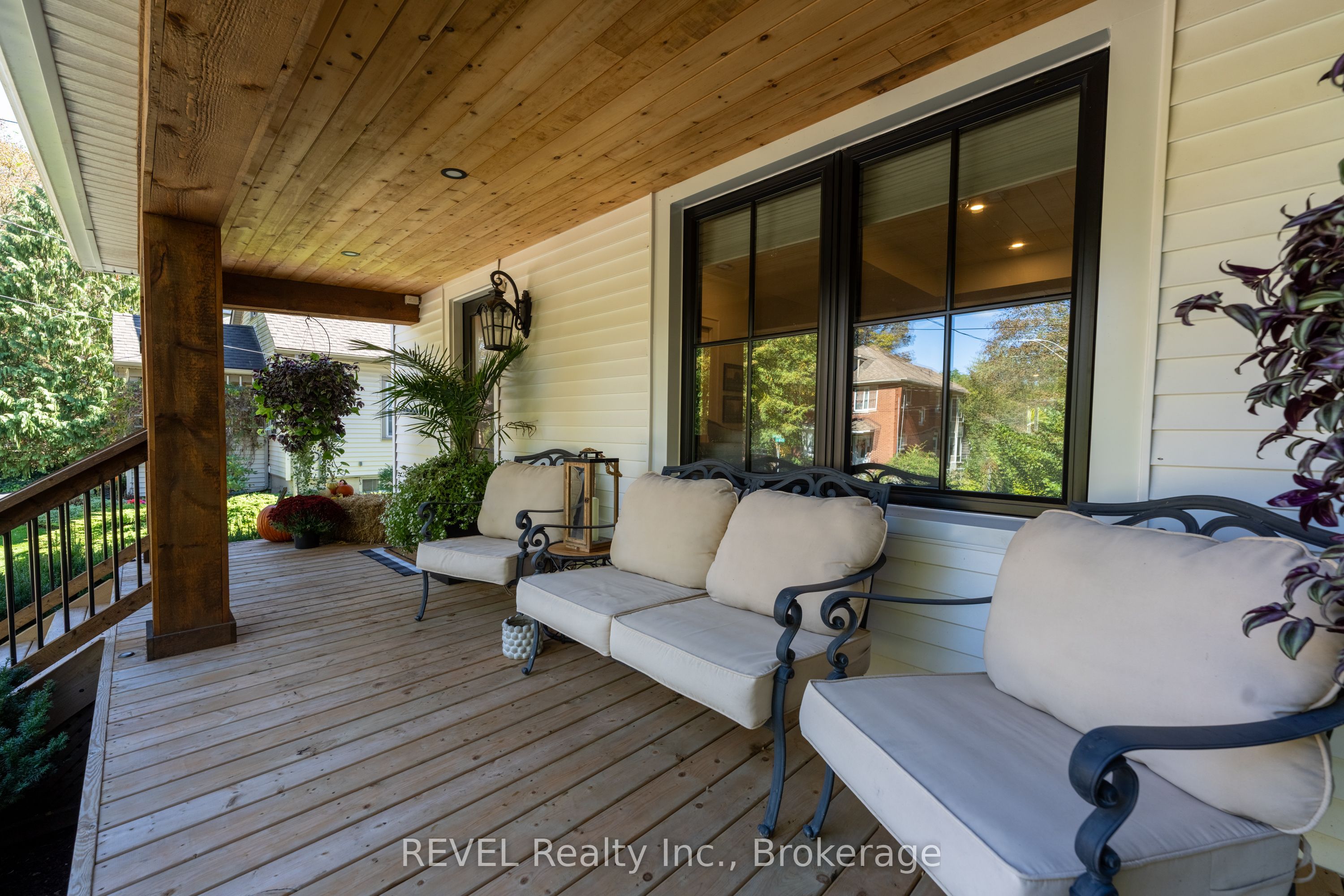 6 Elm Avenue Property Photo 6