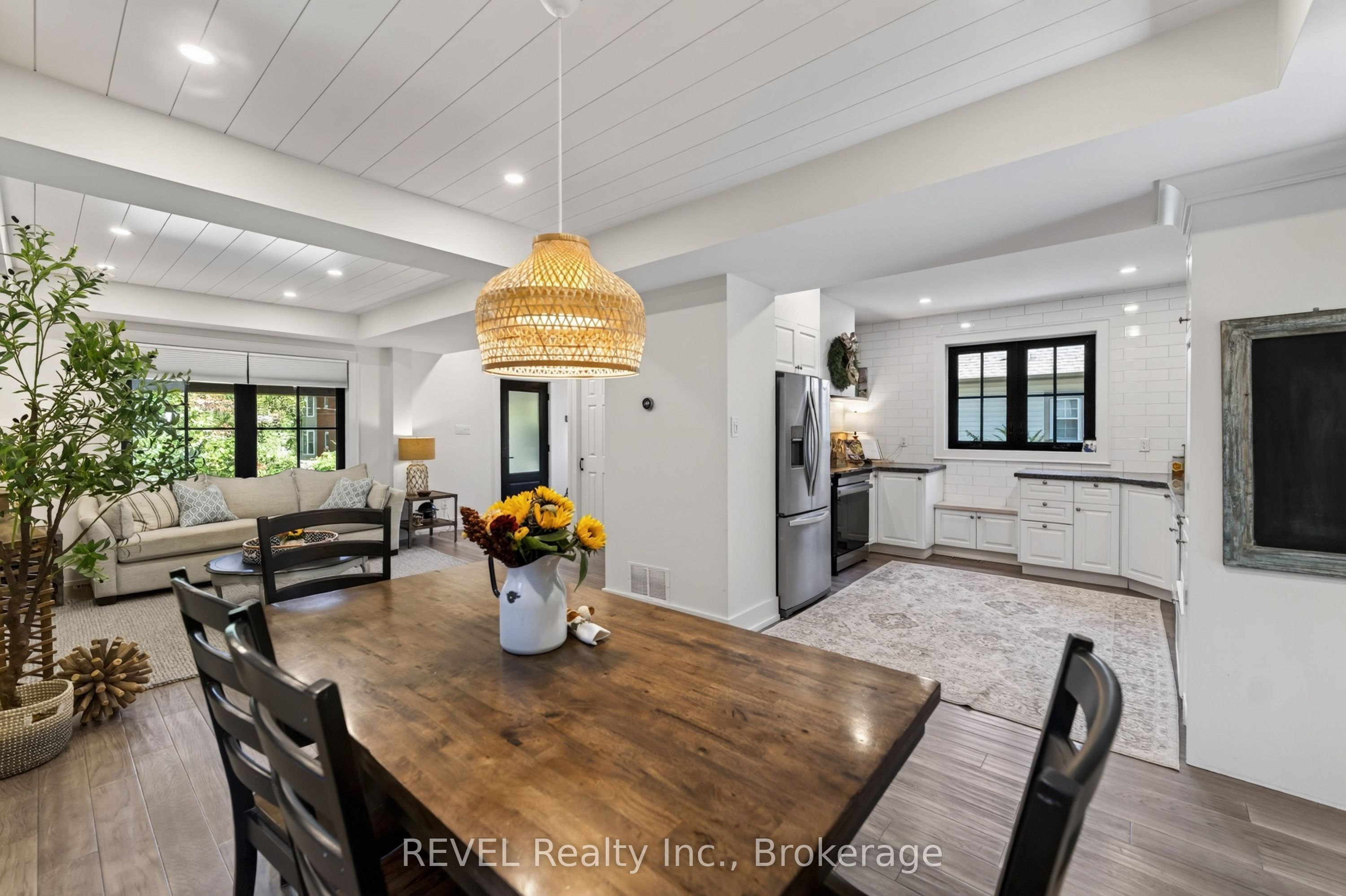 6 Elm Avenue Property Photo 18