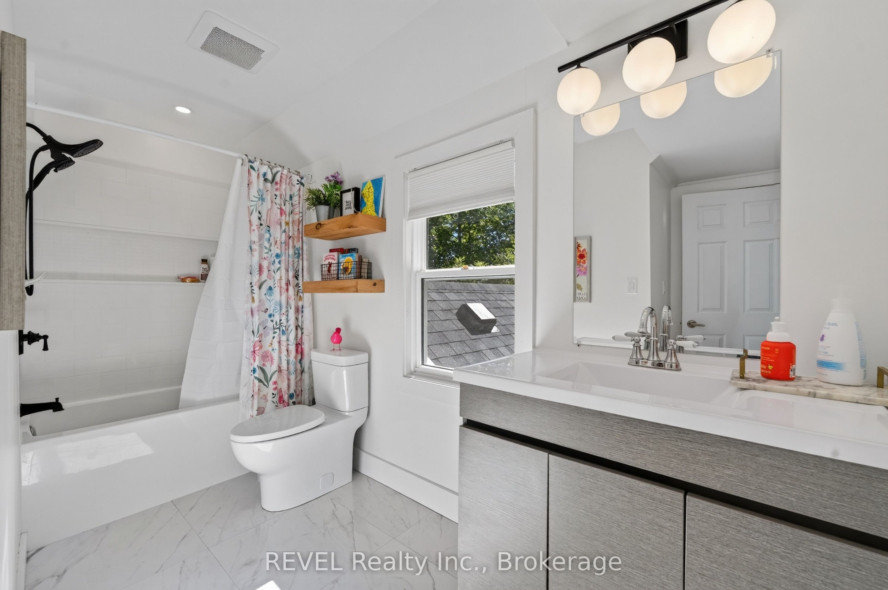 6 Elm Avenue Property Photo 34