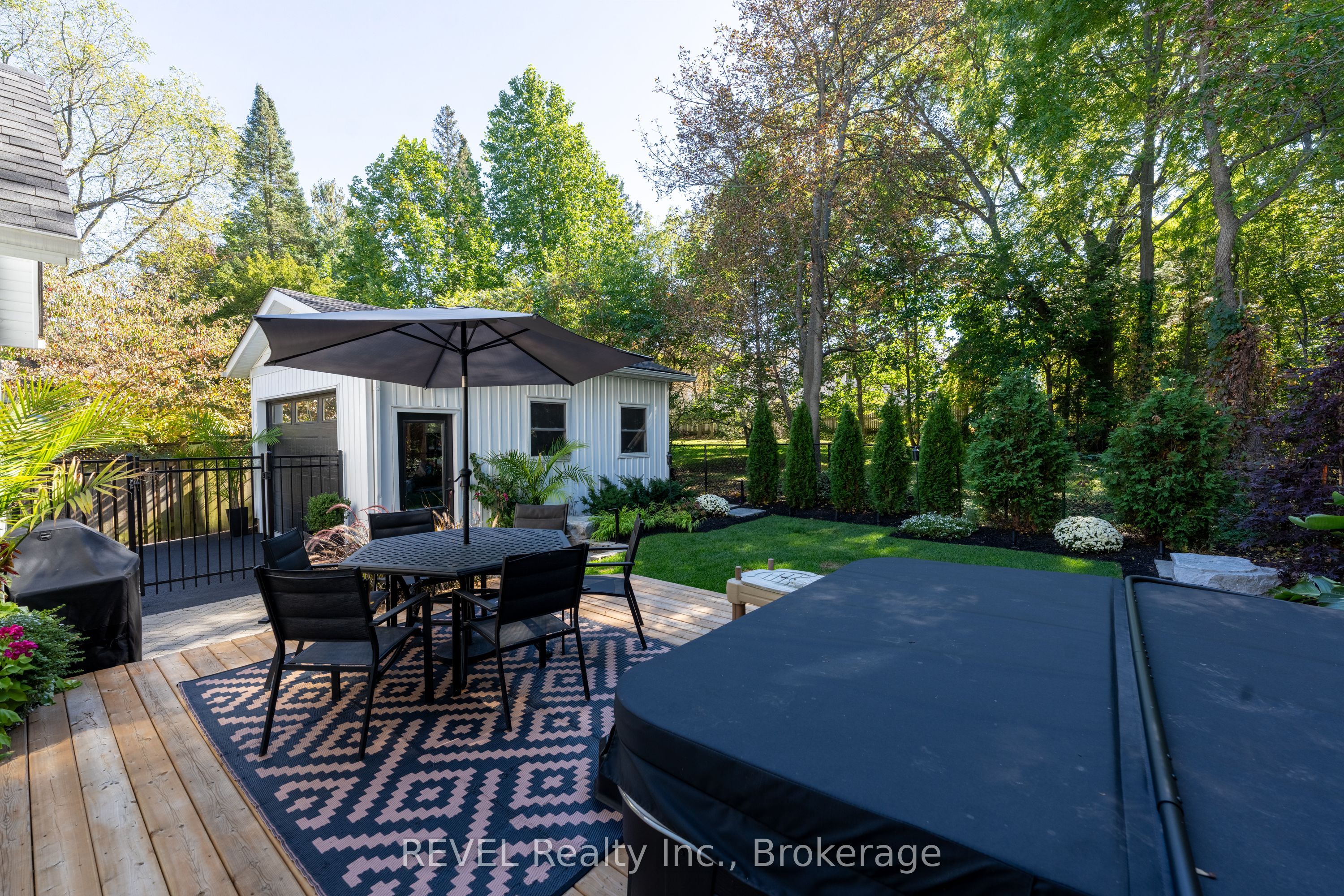 6 Elm Avenue Property Photo 38
