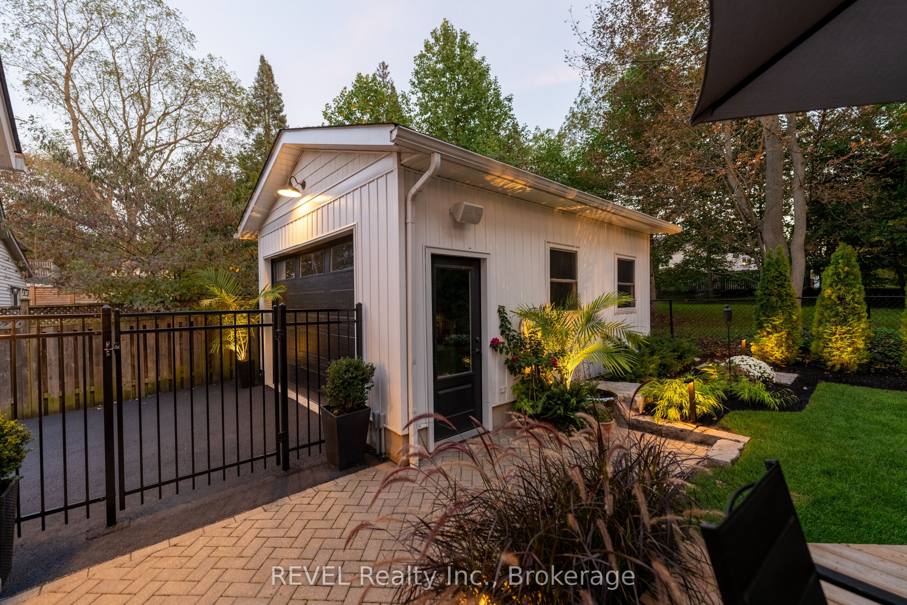 6 Elm Avenue Property Photo 40