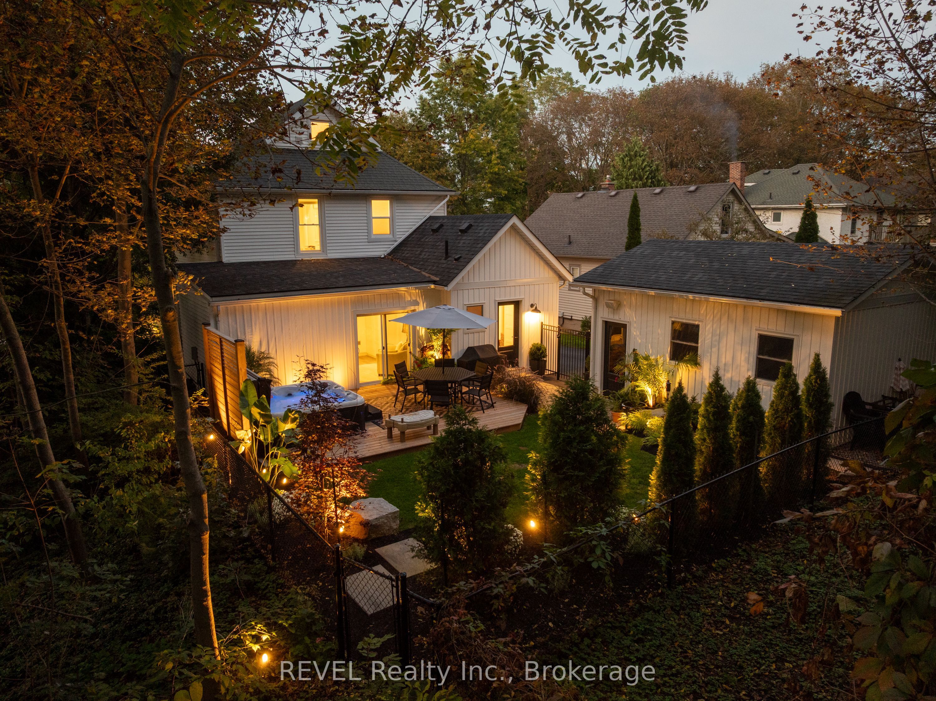 6 Elm Avenue Property Photo 42