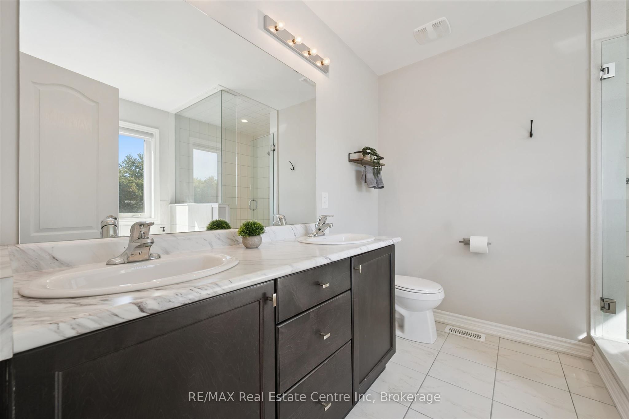 106 Ryan Street Property Photo 21