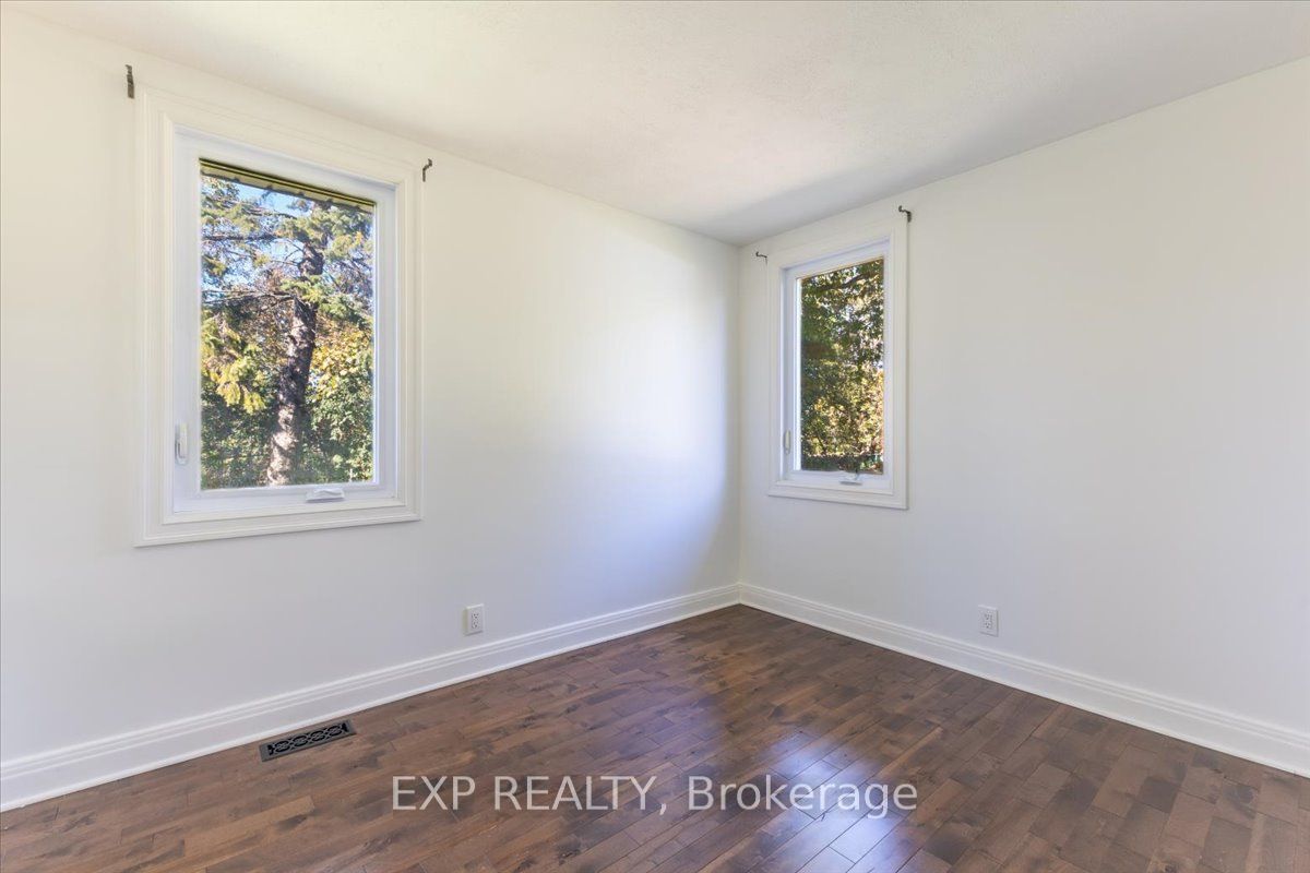 5410 Old Richmond Road Property Photo 17