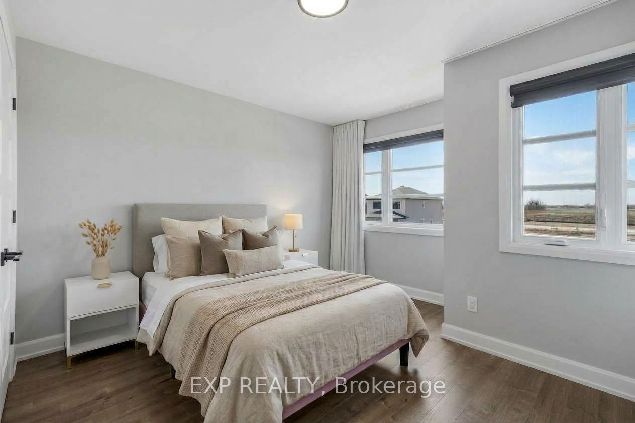 1202 Montblanc Crescent Property Photo 13