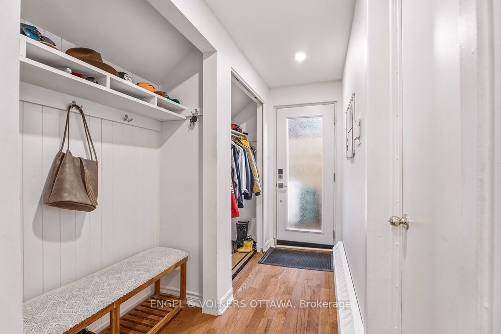 694 Island Park Drive Property Photo 21