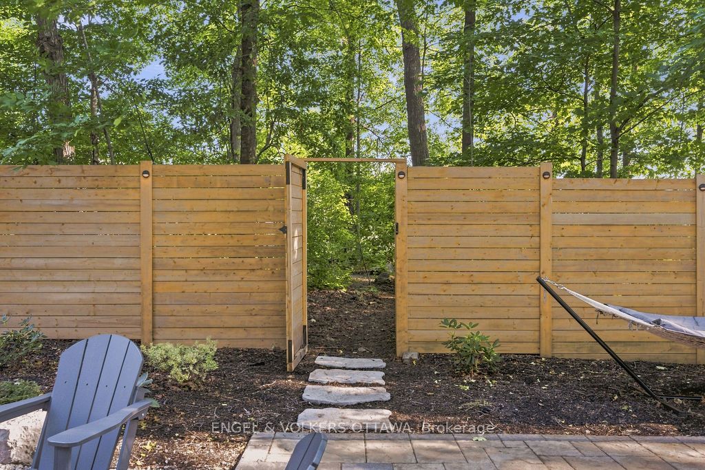 694 Island Park Drive Property Photo 38