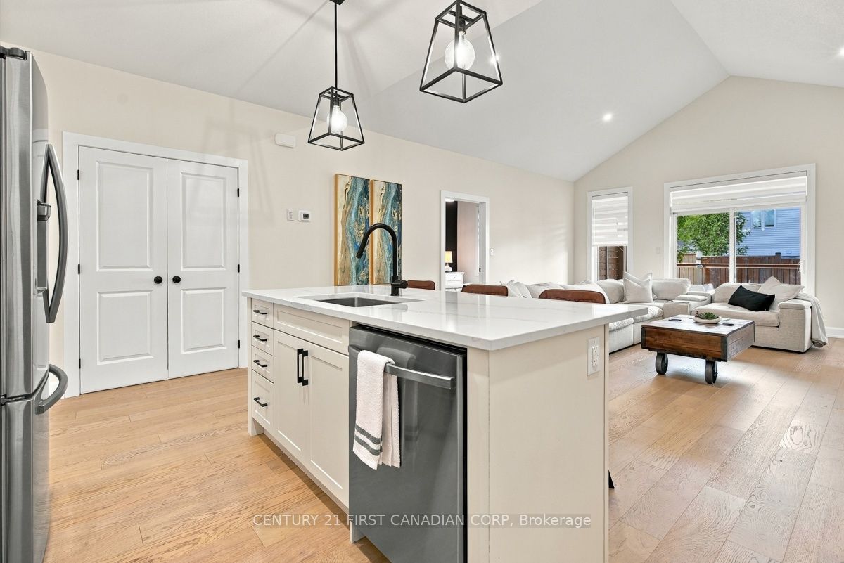 12 Briscoe Crescent Property Photo 19