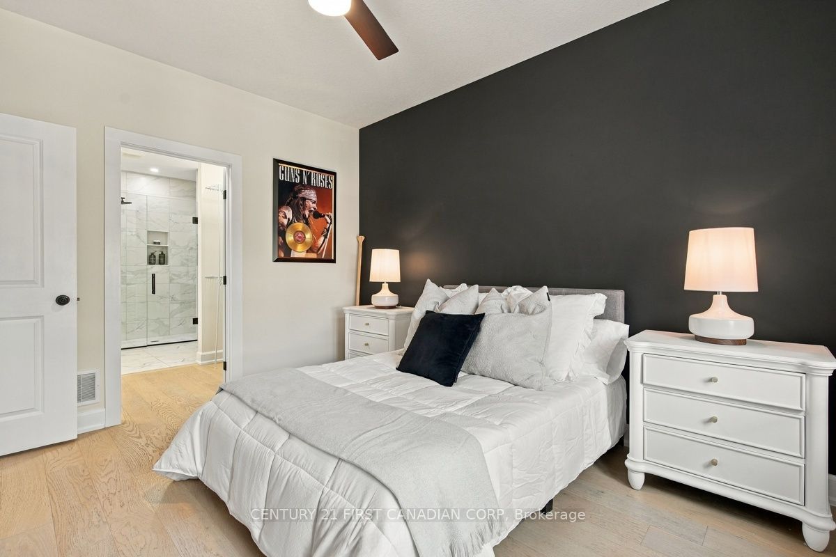 12 Briscoe Crescent Property Photo 21