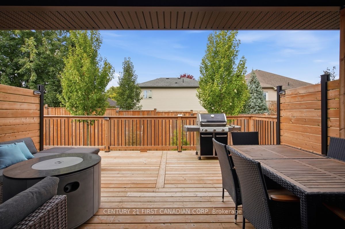 12 Briscoe Crescent Property Photo 38