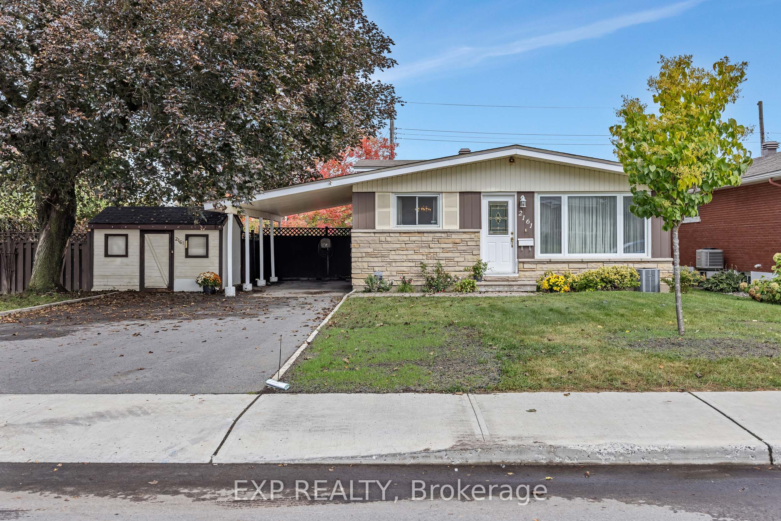 2161 Valley Drive Property Photo 1