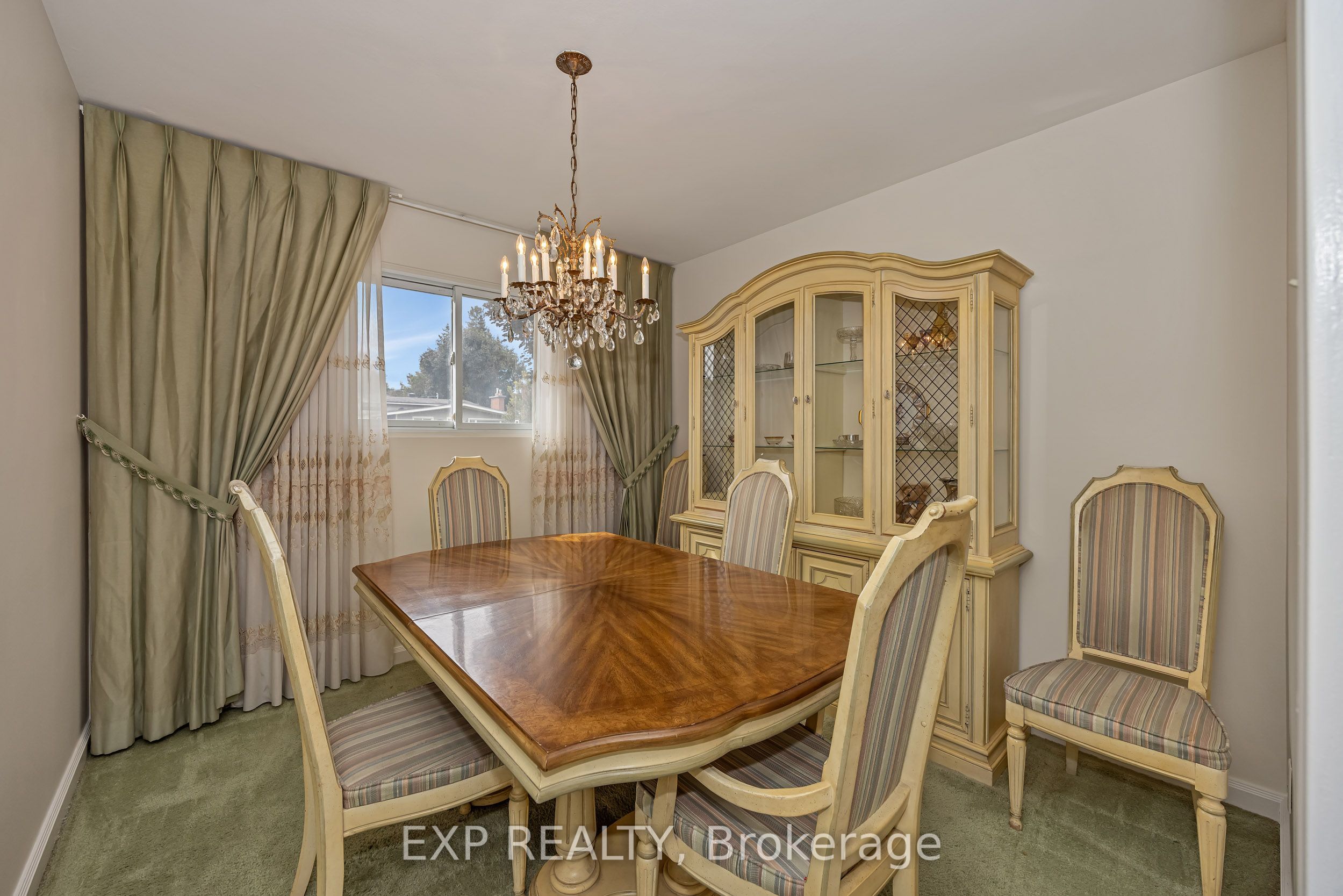 2161 Valley Drive Property Photo 12
