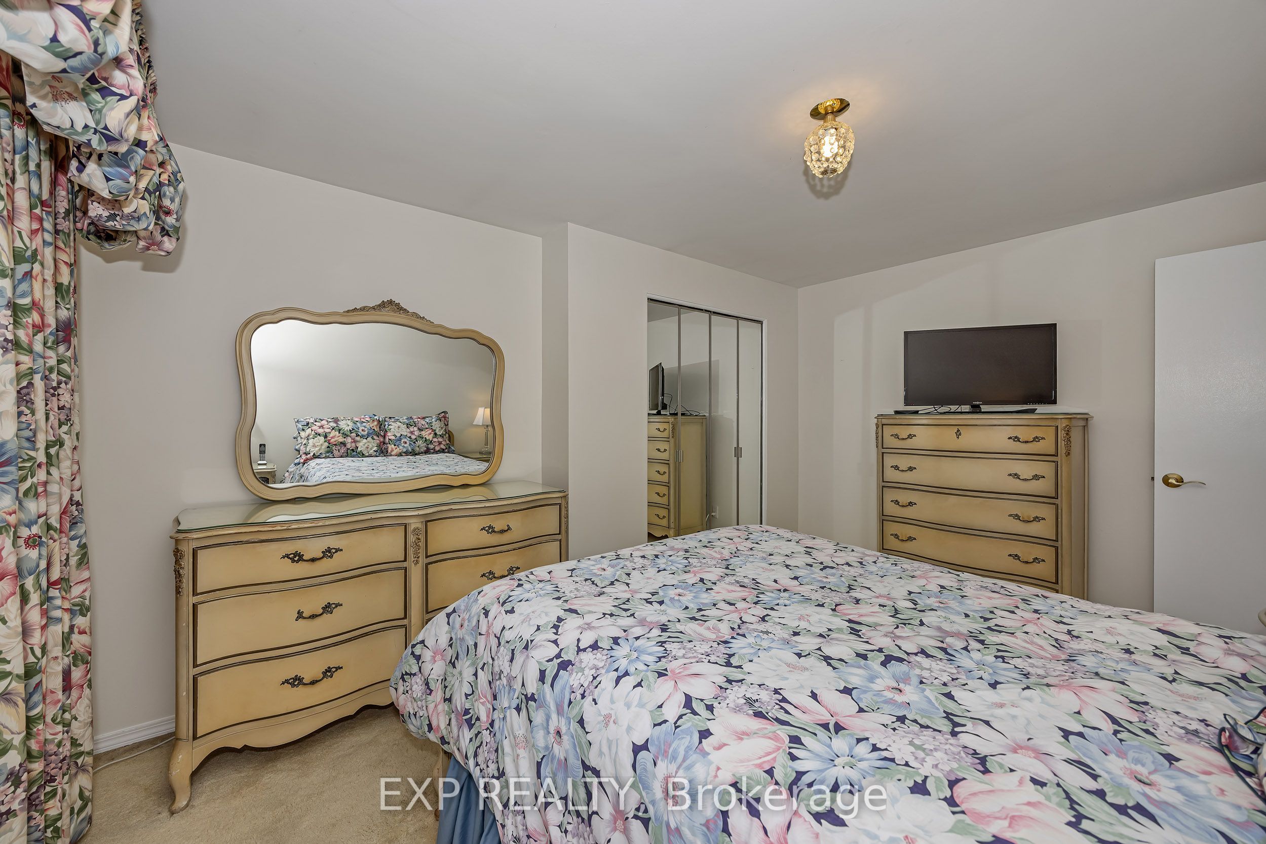 2161 Valley Drive Property Photo 18