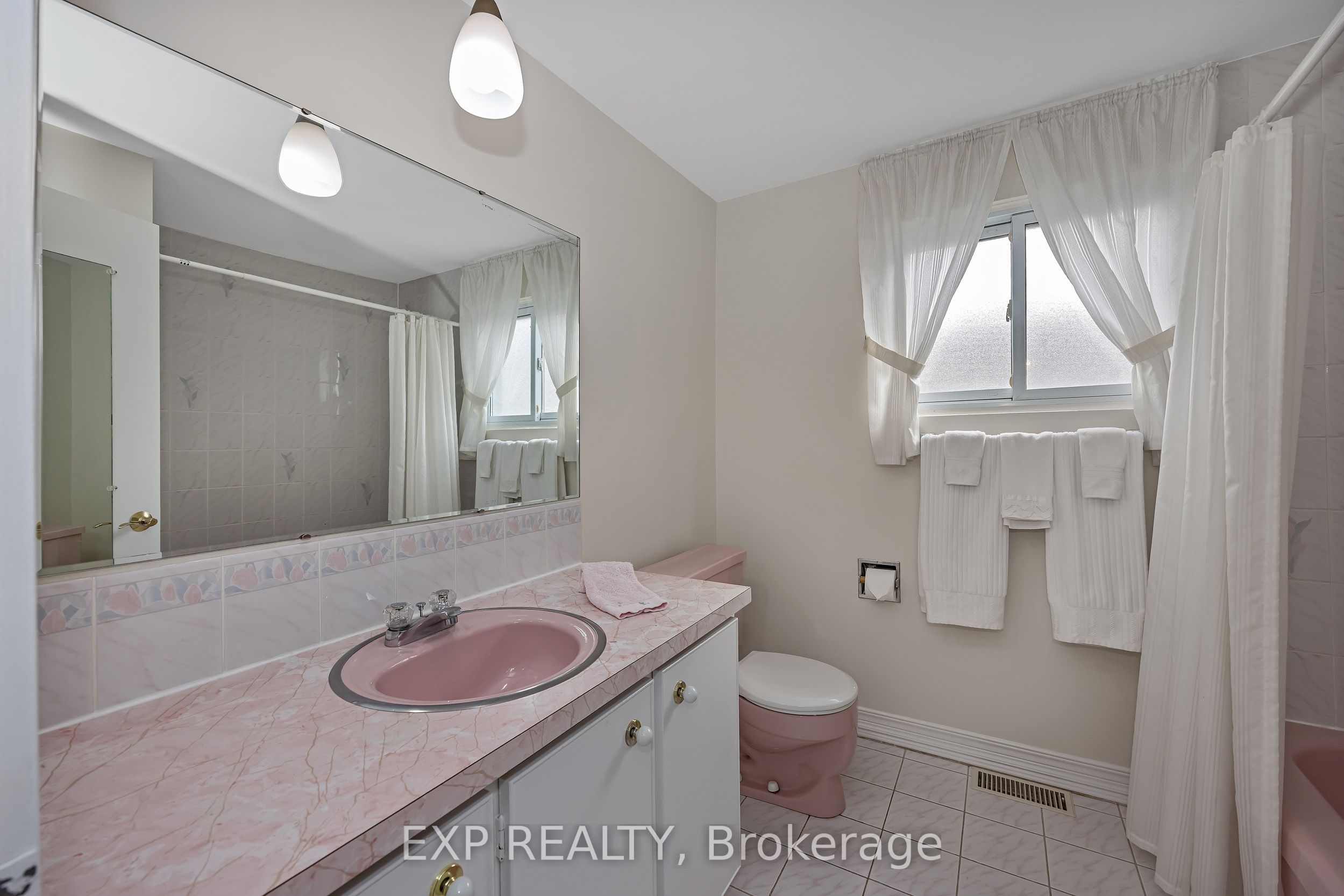 2161 Valley Drive Property Photo 21