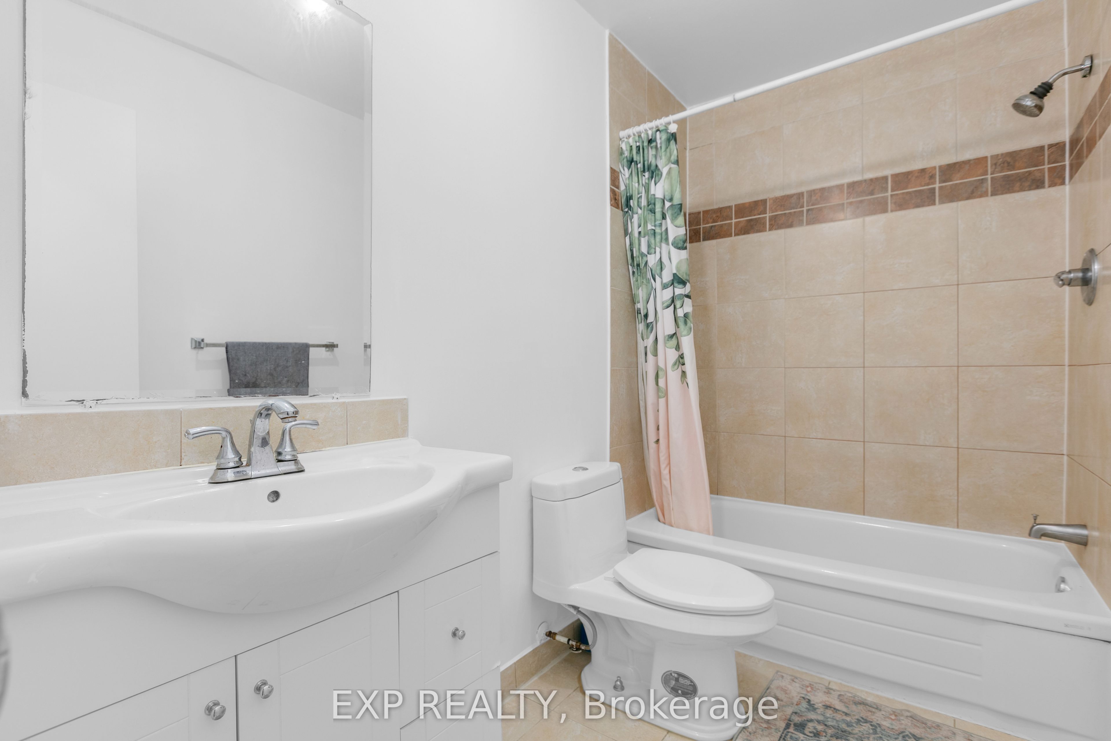 4 Fulham Court E Property Photo 20