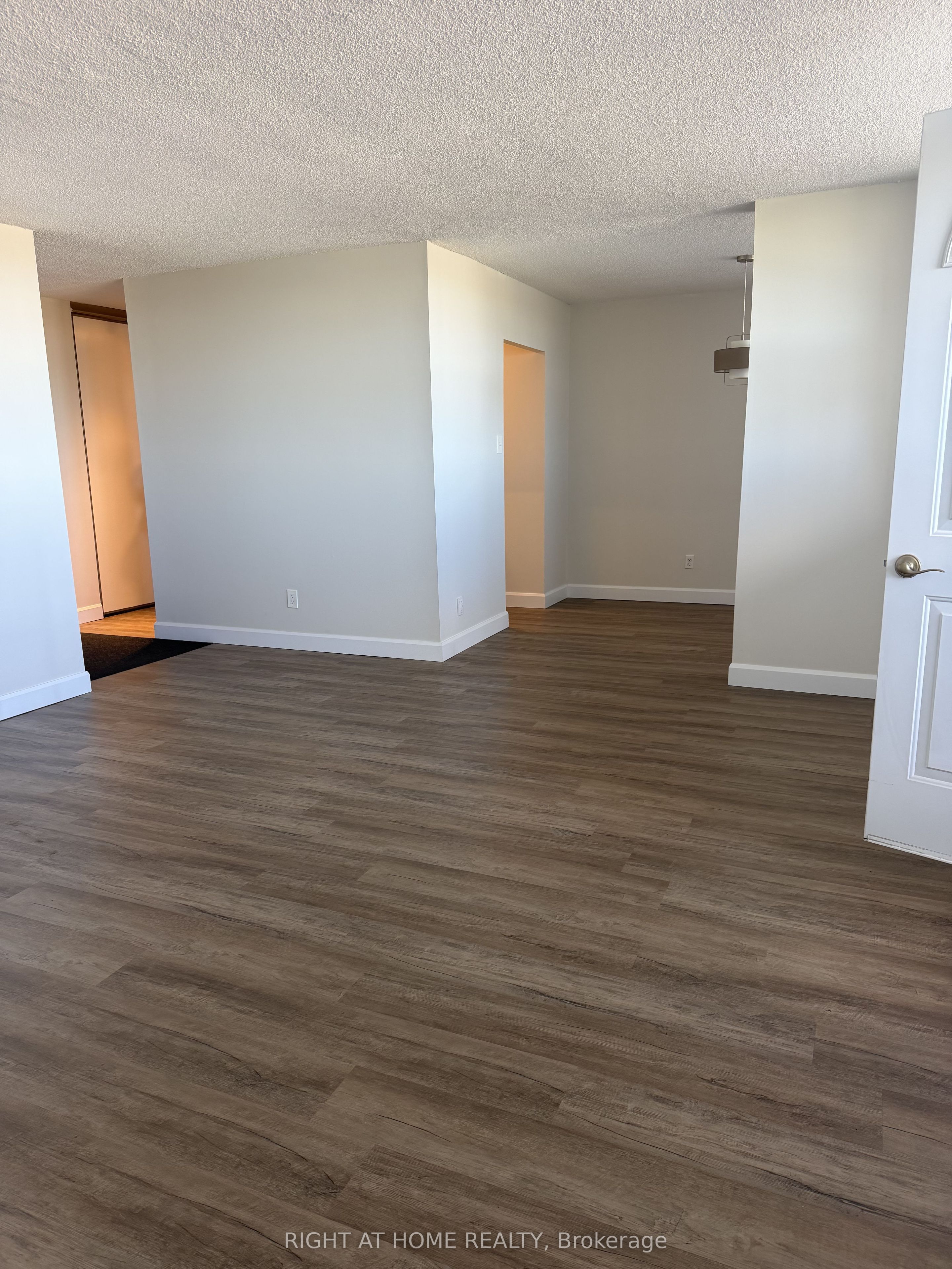 215 Glenridge Avenue 505 Property Photo 7