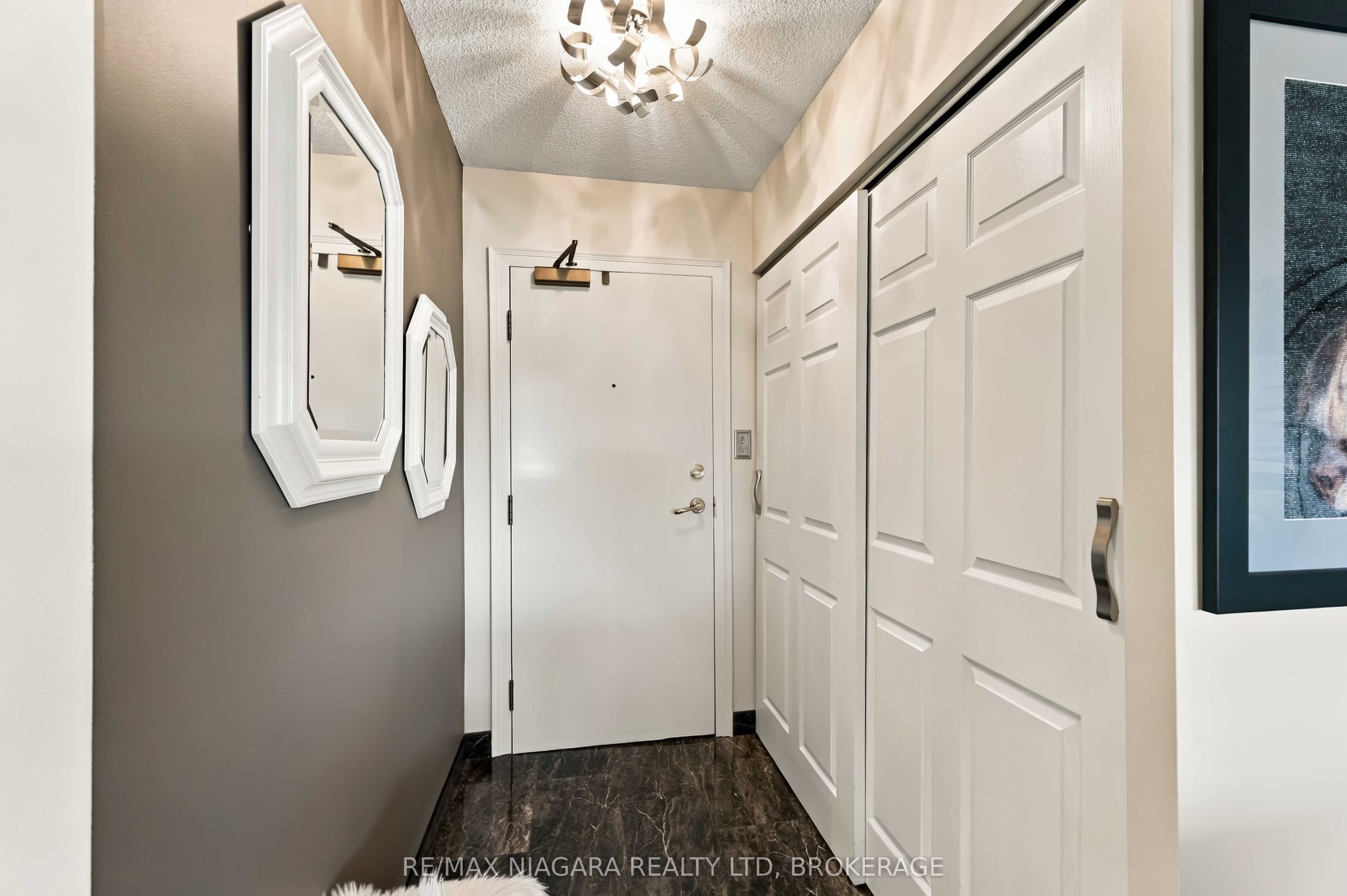 5100 Dorchester Road 704 Property Photo 2
