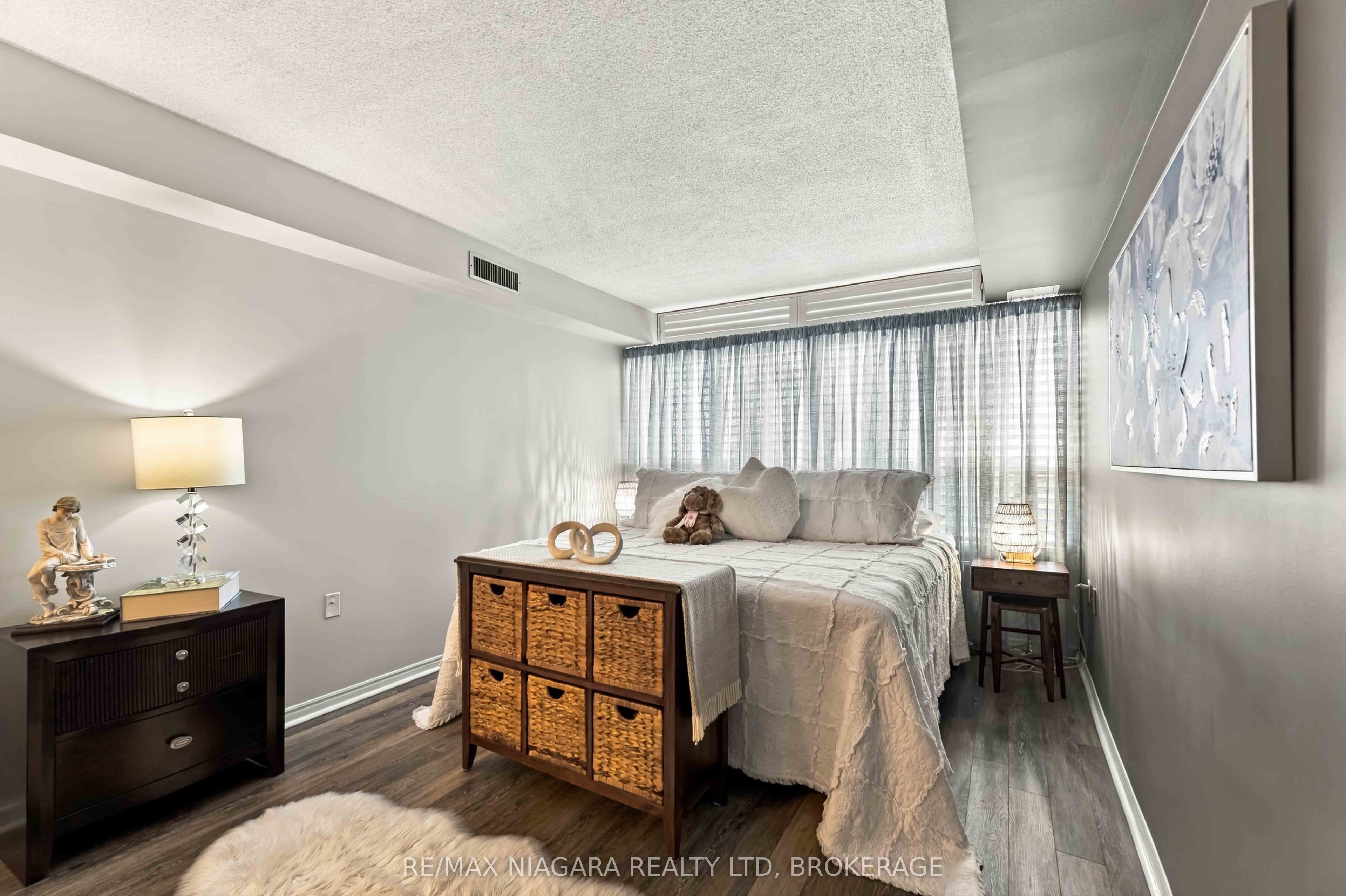 5100 Dorchester Road 704 Property Photo 12