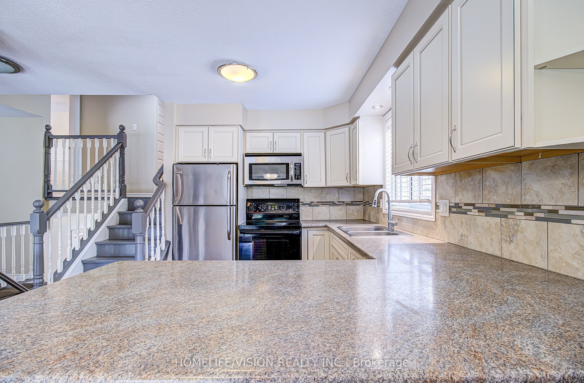 25 Radcliffe Drive Property Photo 12