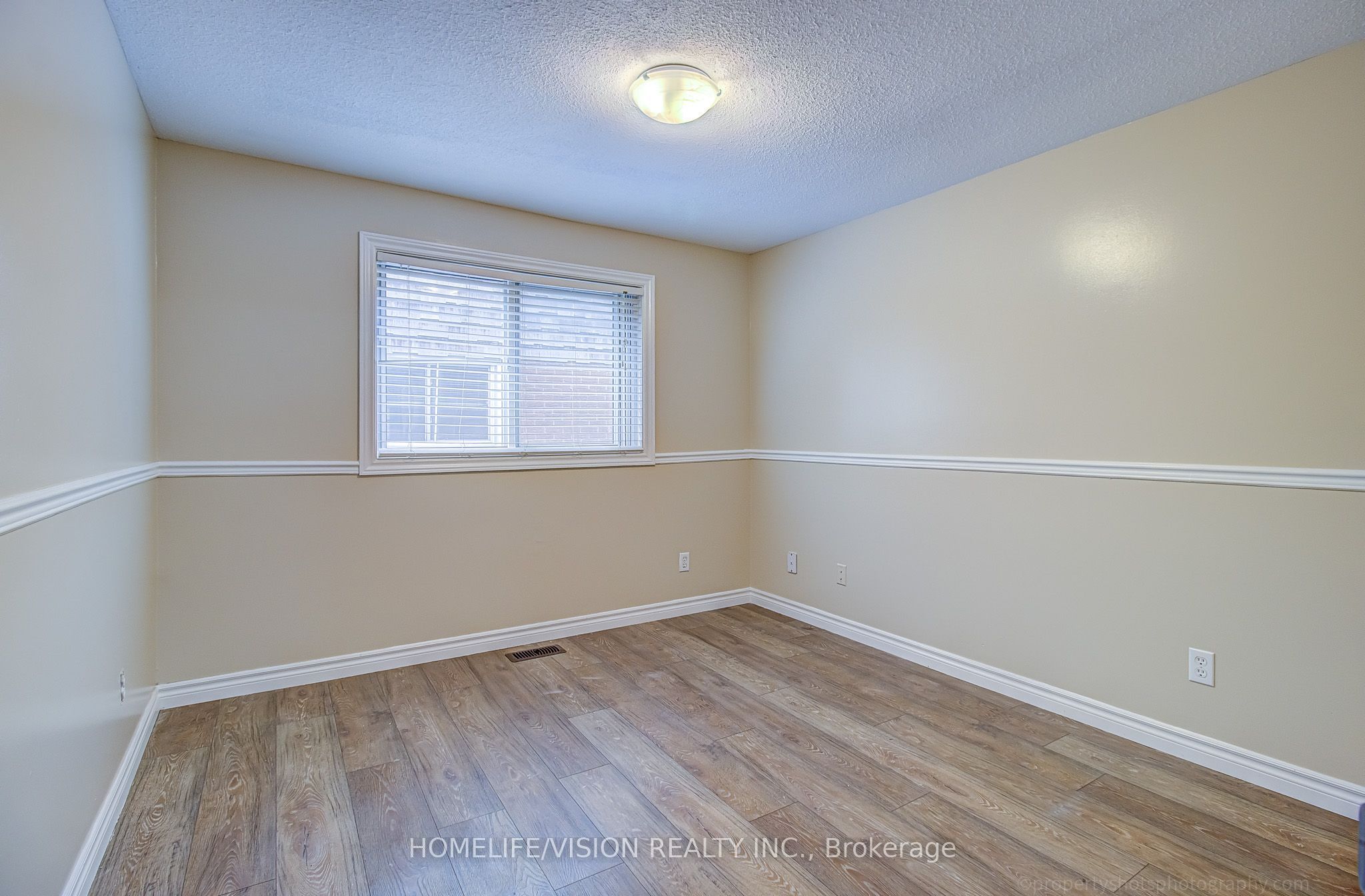 25 Radcliffe Drive Property Photo 23