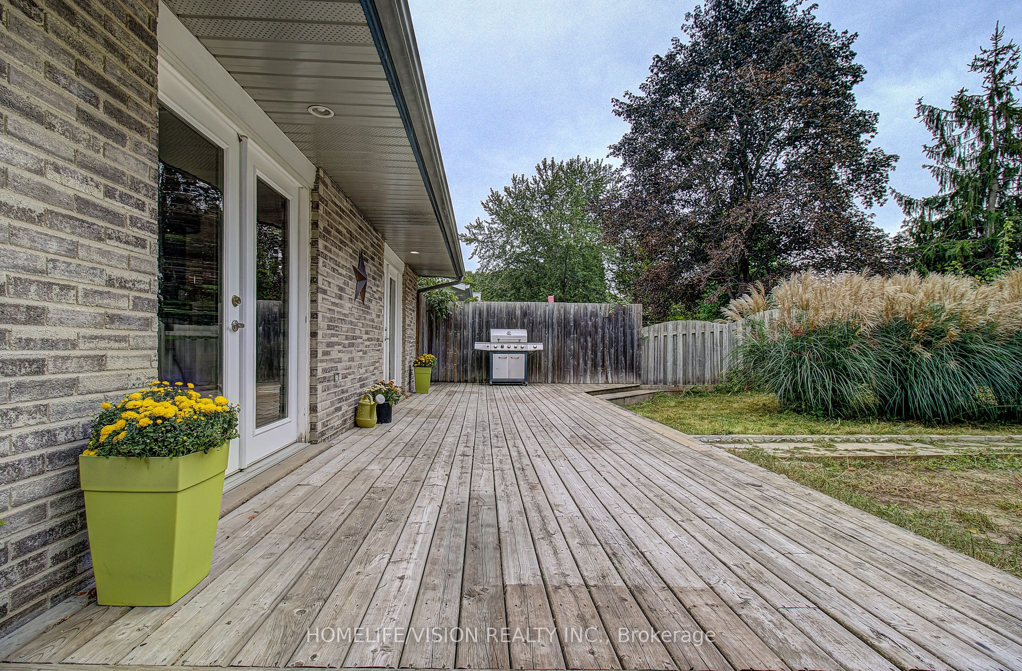 25 Radcliffe Drive Property Photo 38