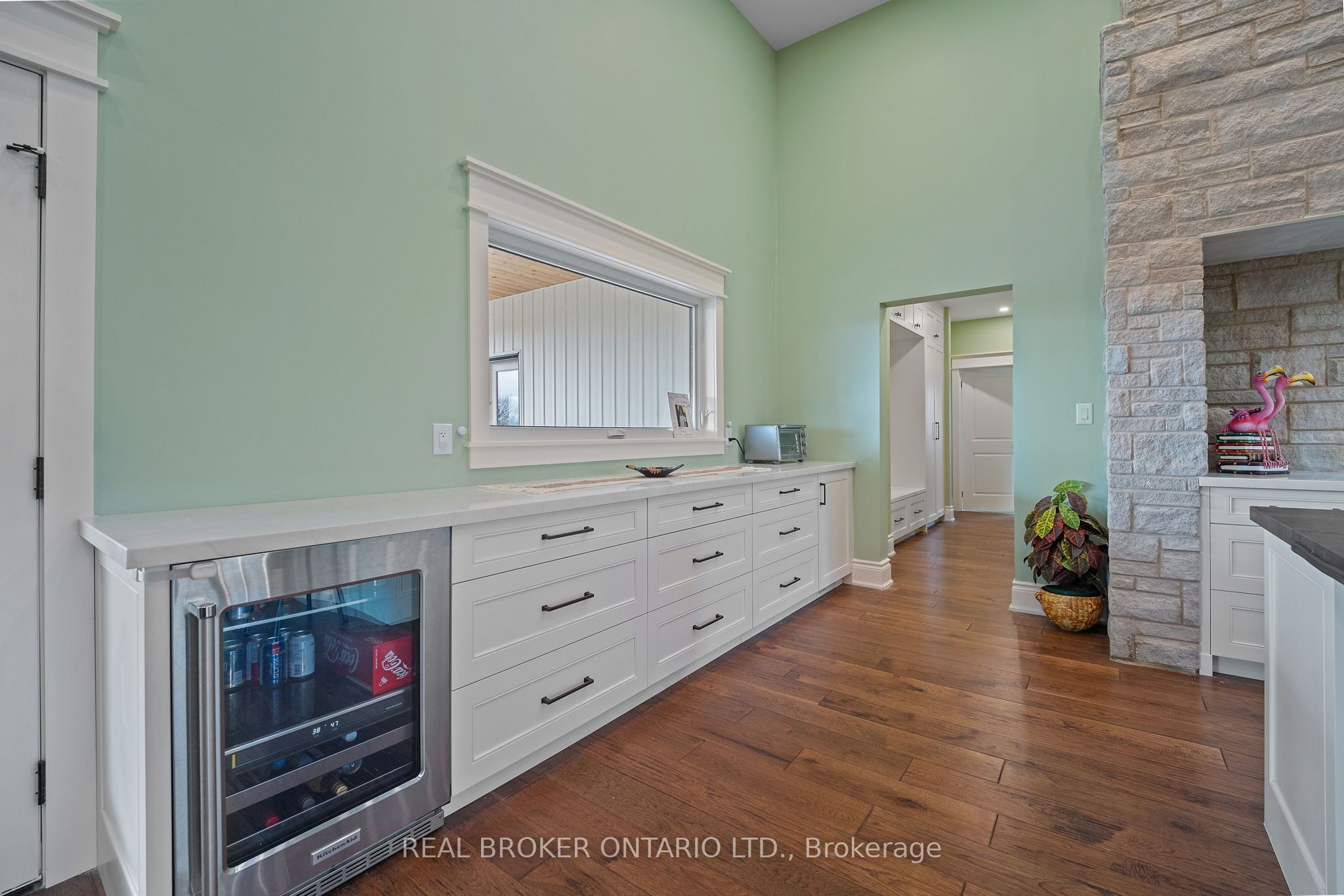 3809 Netherby Road Property Photo 10