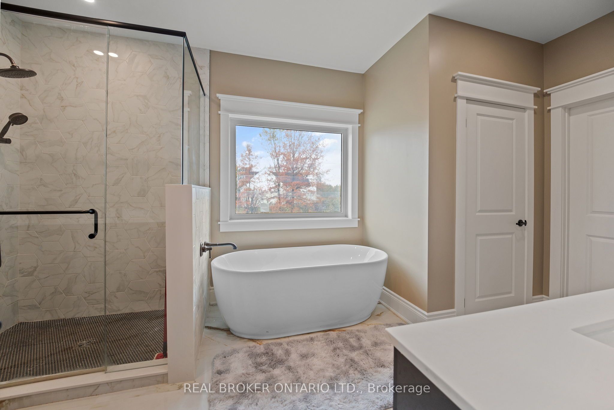 3809 Netherby Road Property Photo 13