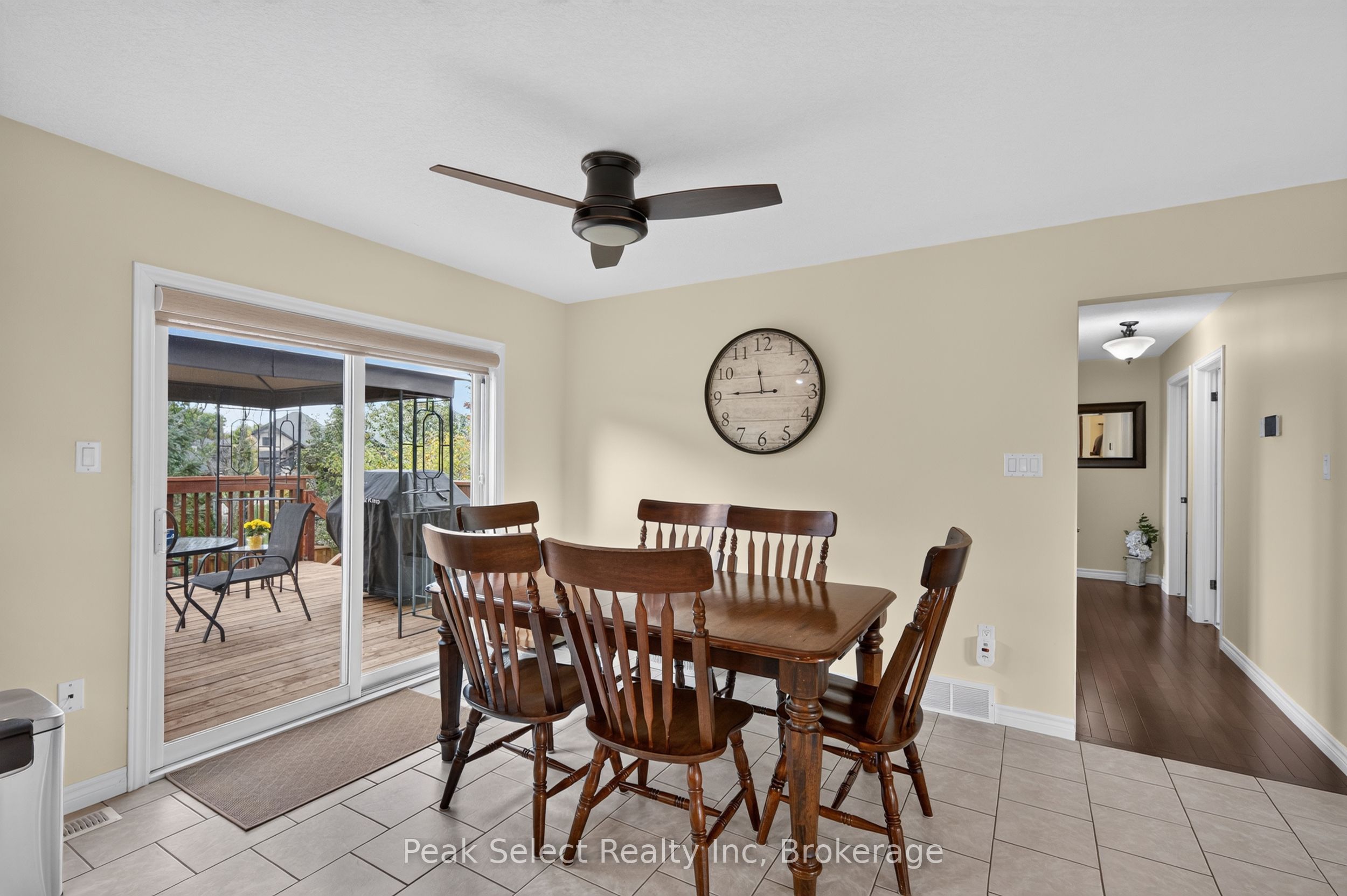 88 Saxonville Court Property Photo 13